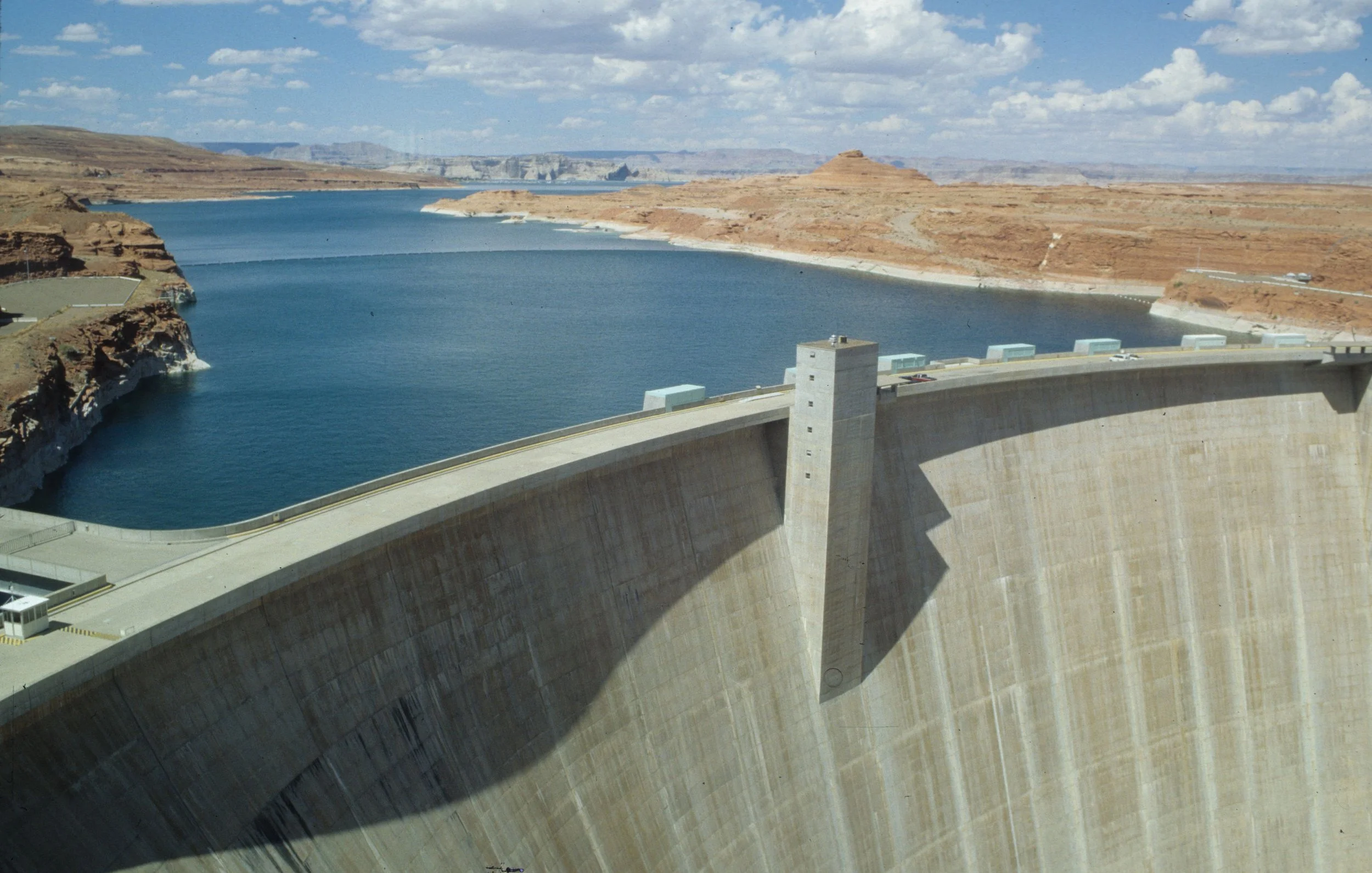 ARIZONA - GLEN CANYON DAM.jpg