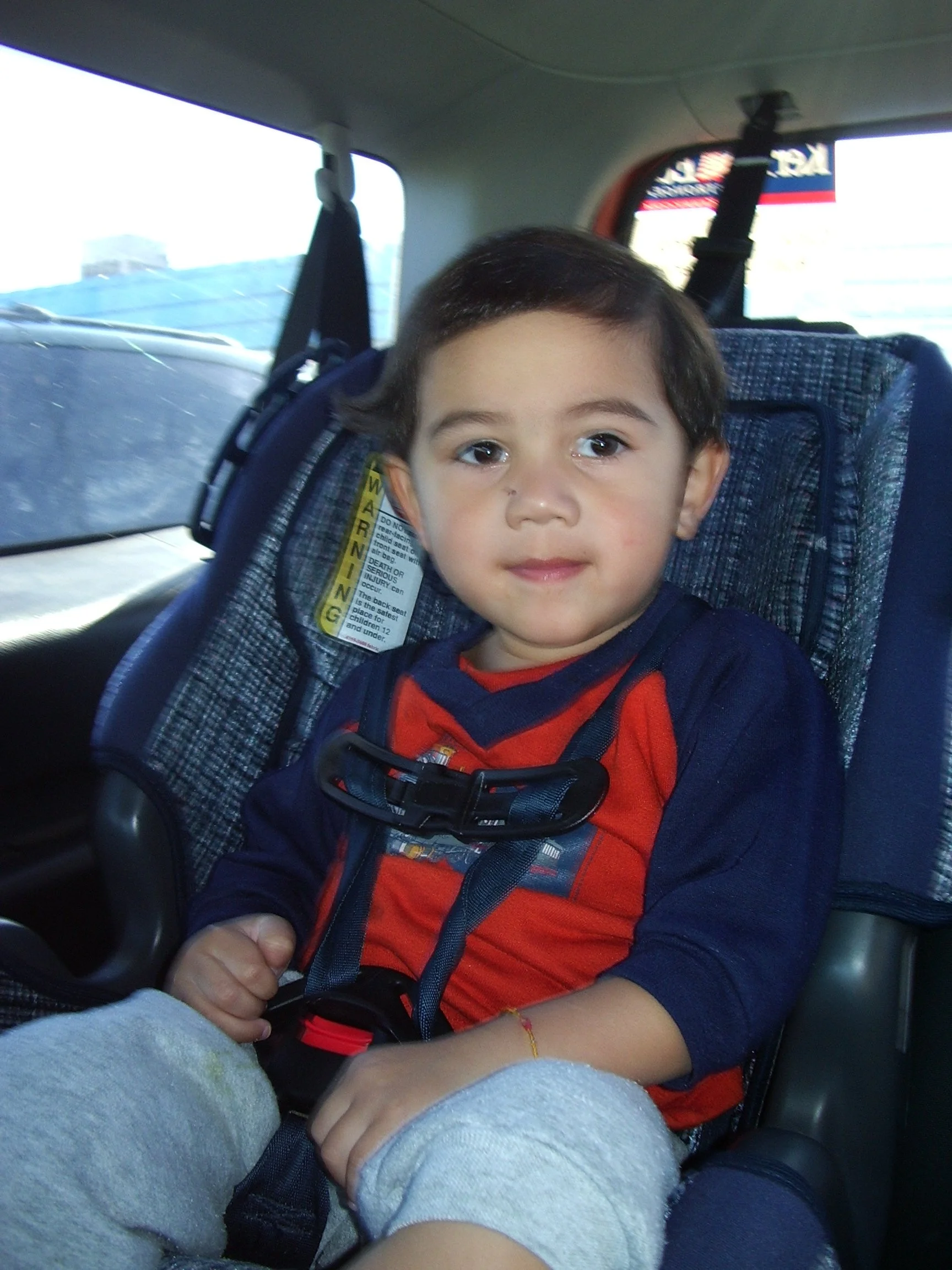 2004-10-27 COKIE IN CAR SEAT.jpg