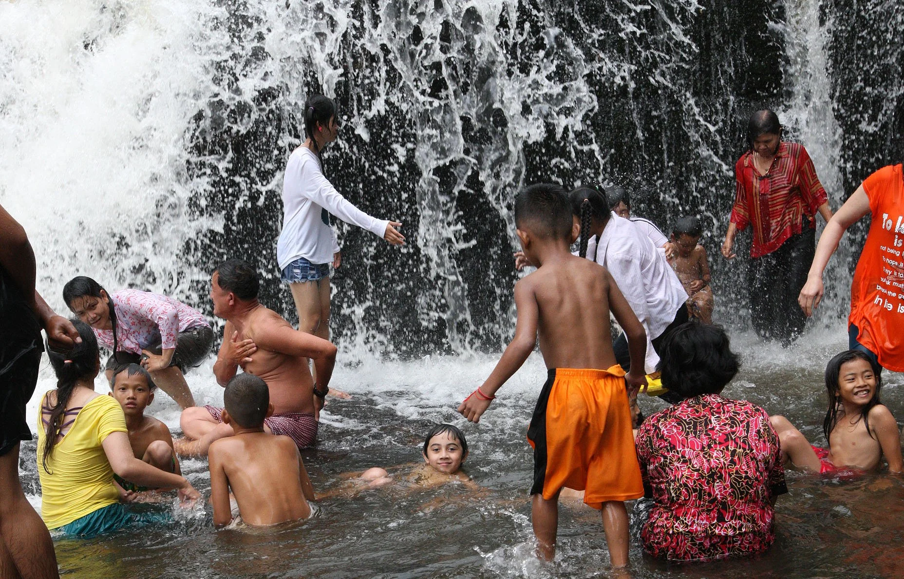 KULEN MOUNTAIN - CAMBODIA - JULY 2010 (18).JPG