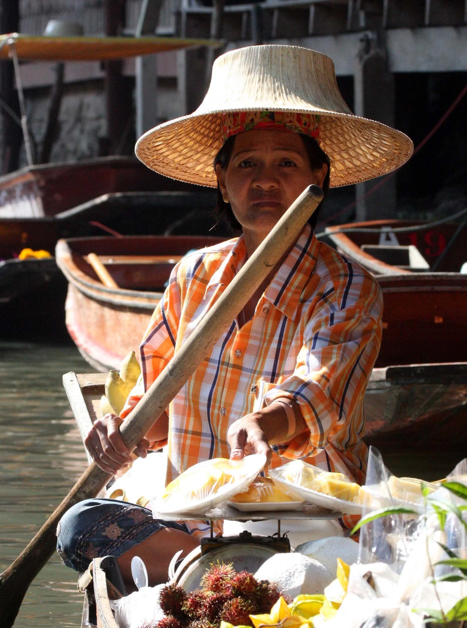 DAMNOEN SADUAK - FLOATING MARKET - CHRISTMAS IN THAILAND TRIP 2008 (23).JPG
