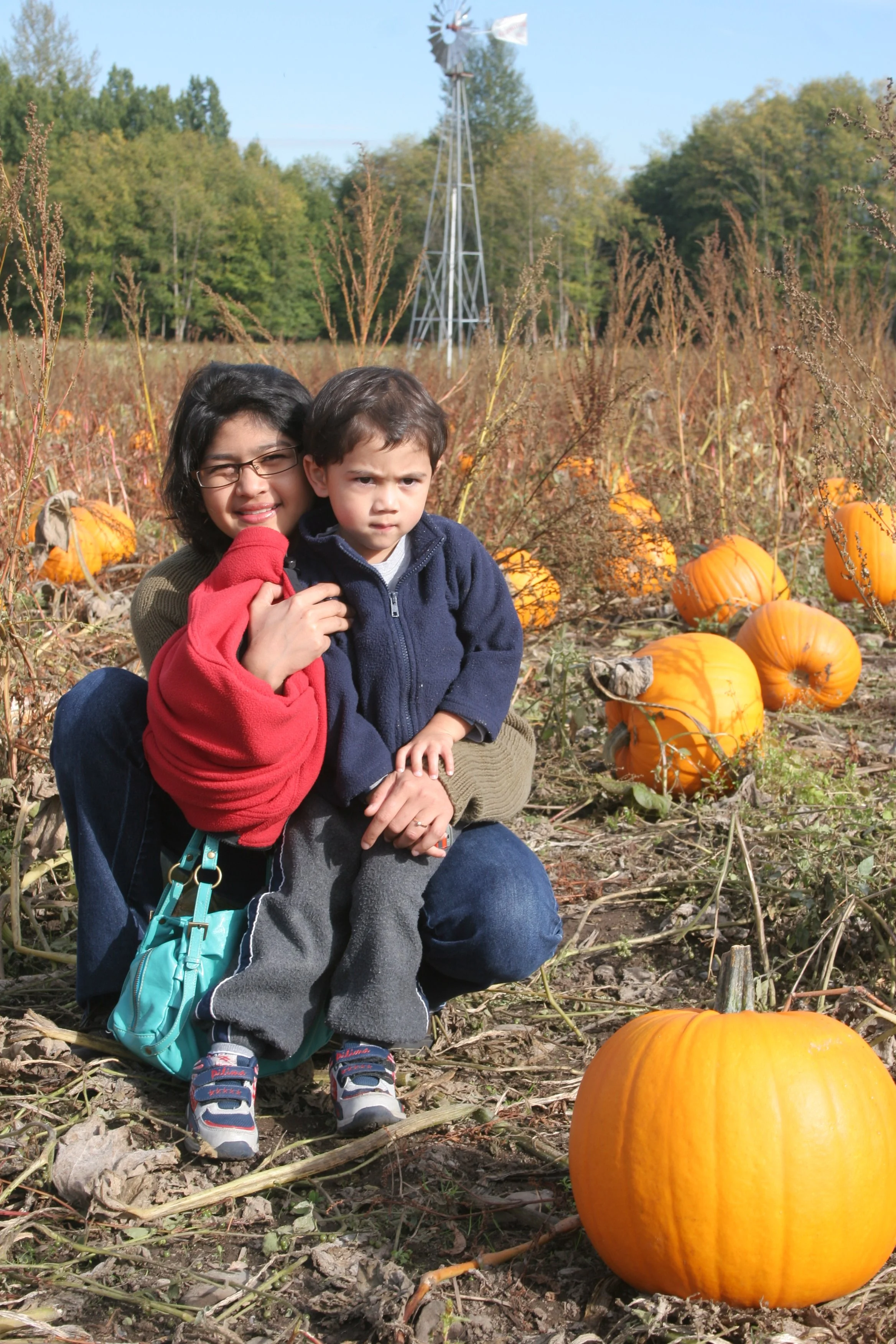 2005-6-9 PUMPKIN PATCH HALLOWEEN (2).JPG