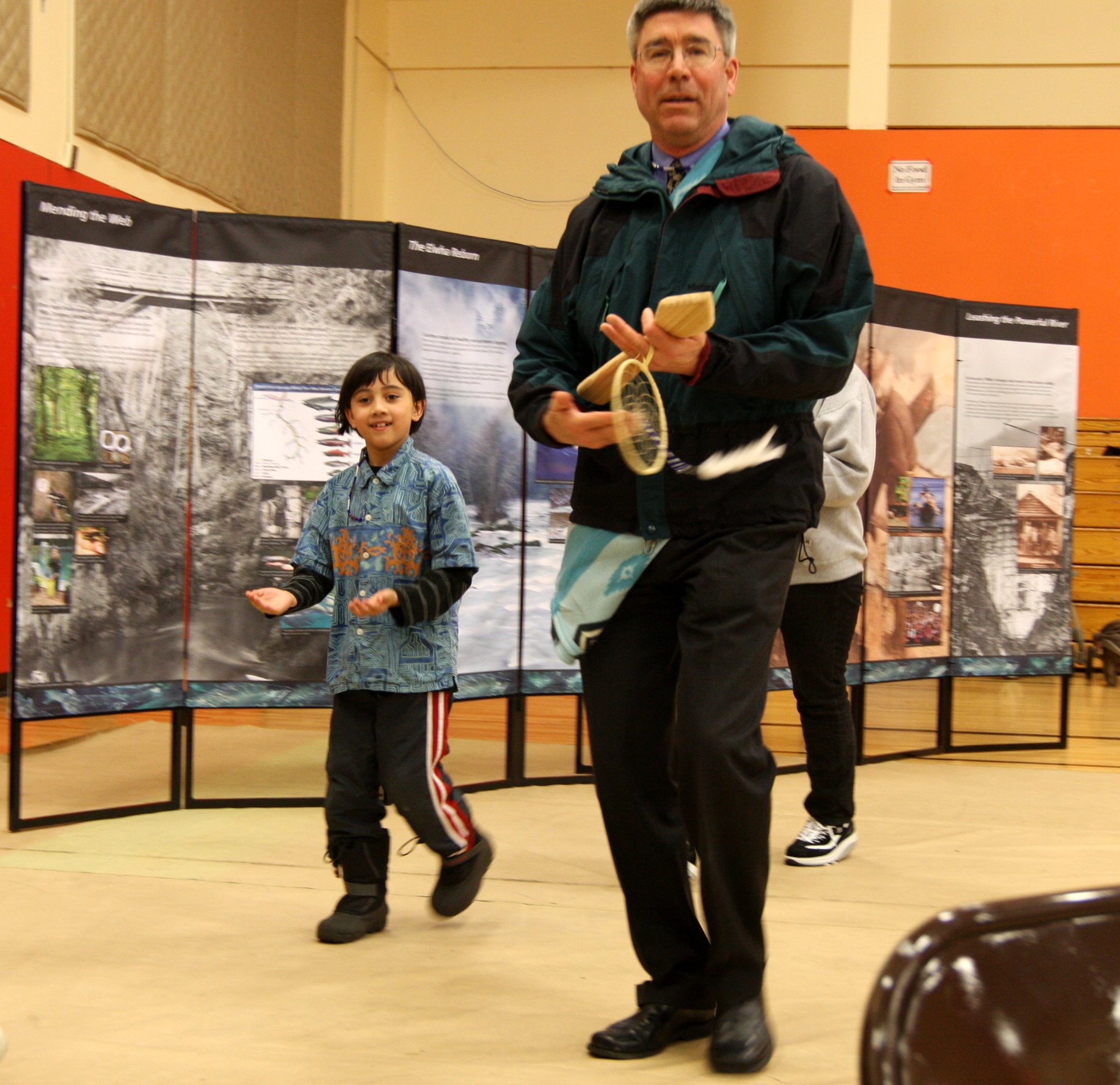 2010-3-11 LOWER ELHWA POTLATCH  (24).JPG