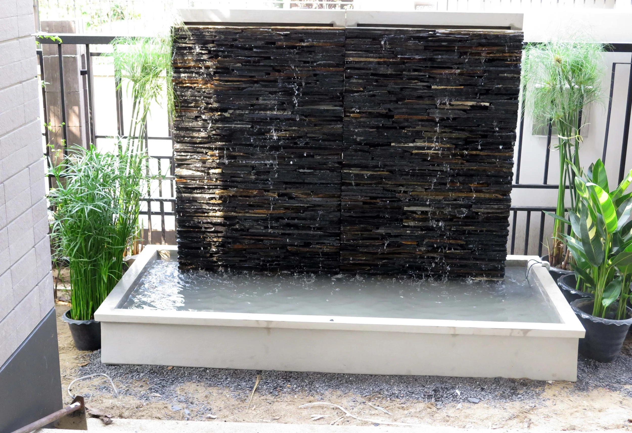 2013 Nonthaburi Setthasiri House and Nonthaburi Neighborhood (105).JPG