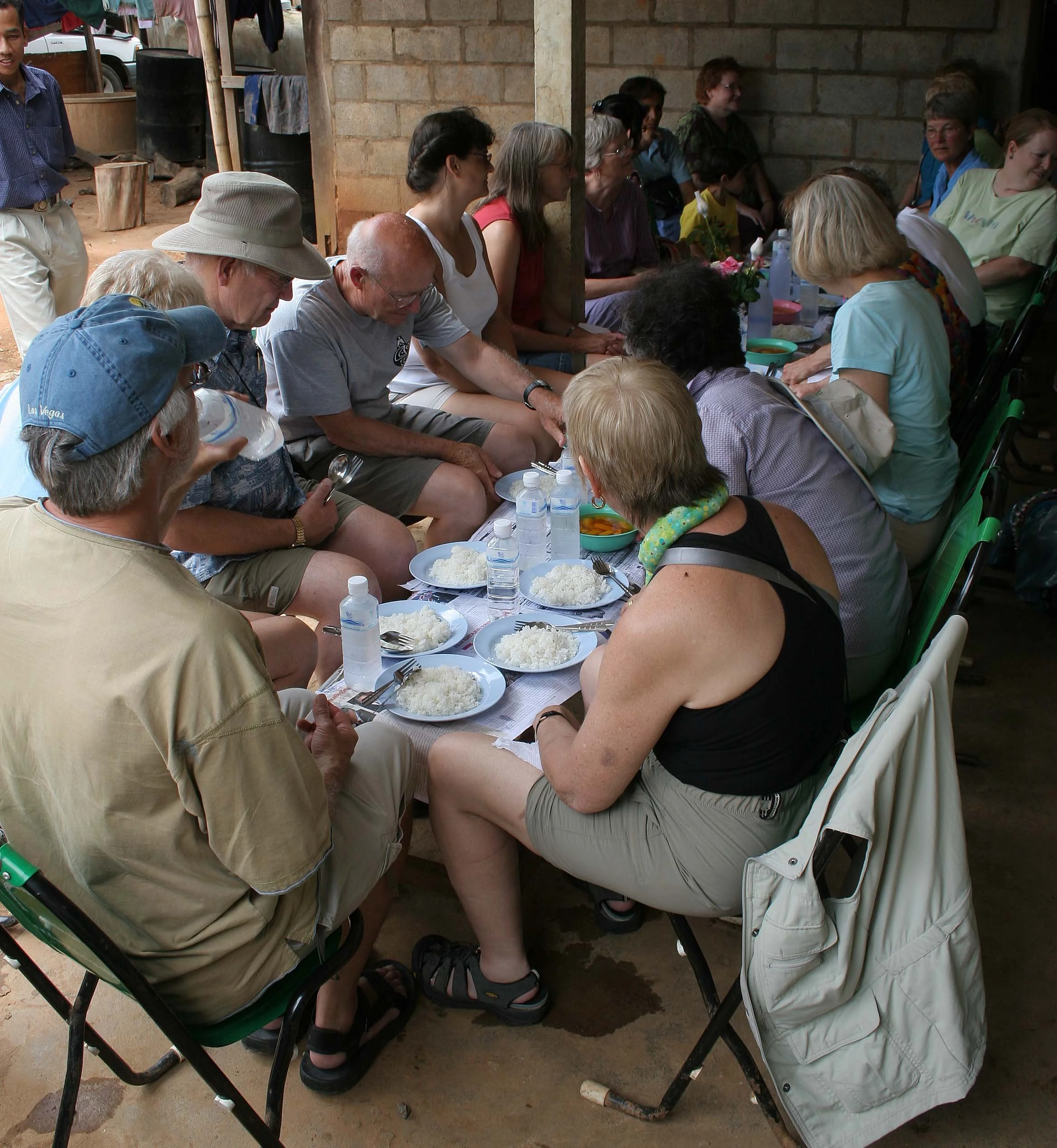 HILLTRIBE - HMONG VILLAGE CULTURAL EXCHANGE TRIP - 2006 (7).jpg