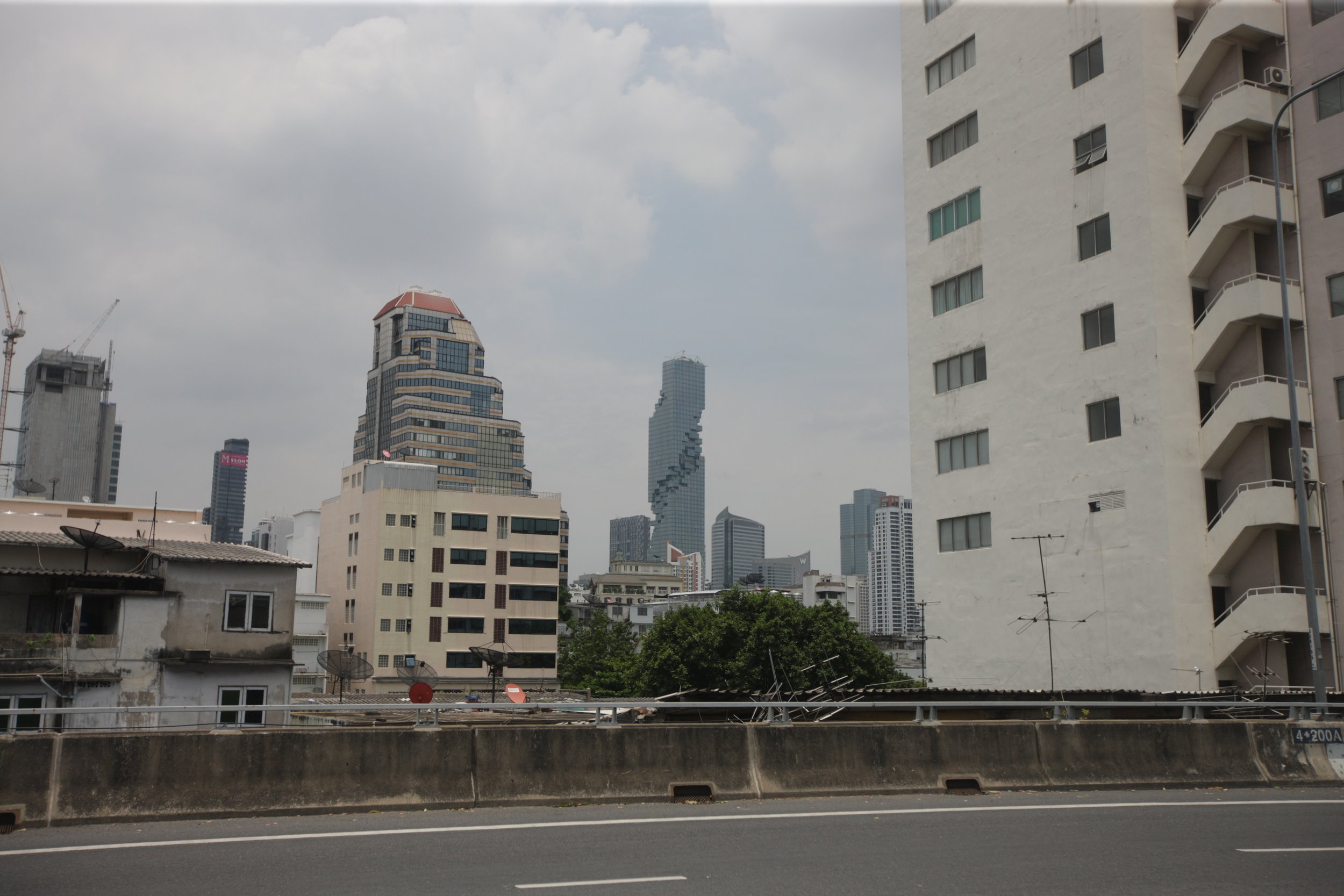 2017 Graffiti Tour in Bangkok (380).JPG