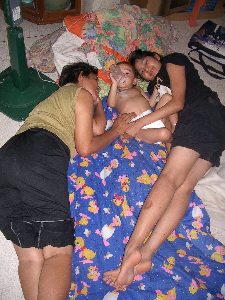 2004 Nakhonsithammarat with Family  (50).JPG