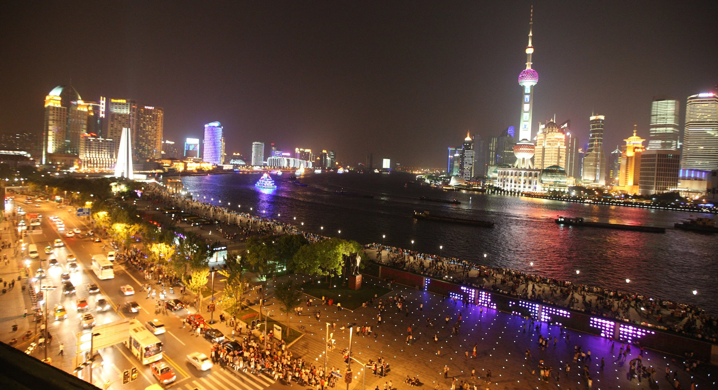 2011-4-29 NIGHT AT SHOOK AT 19 BUND SHANGHAI (229).JPG