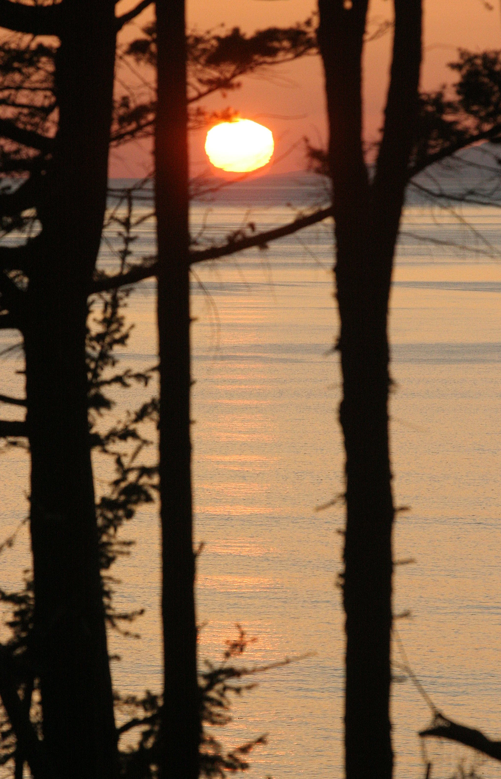 LAKE FARM SUNSET VIEWS  (9).JPG