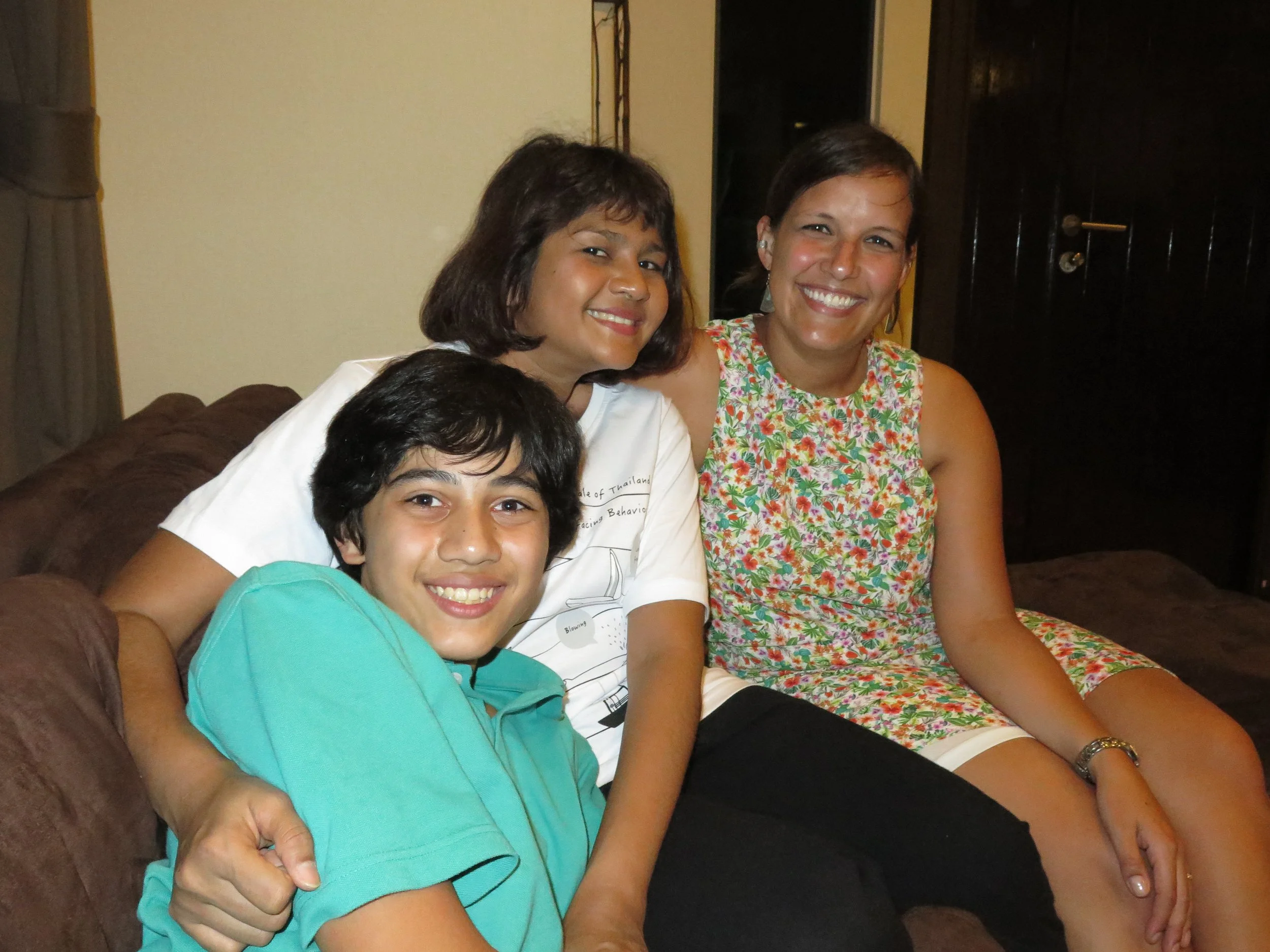 2014 Hanging with Trisha Bury in Nonthaburi (2).JPG