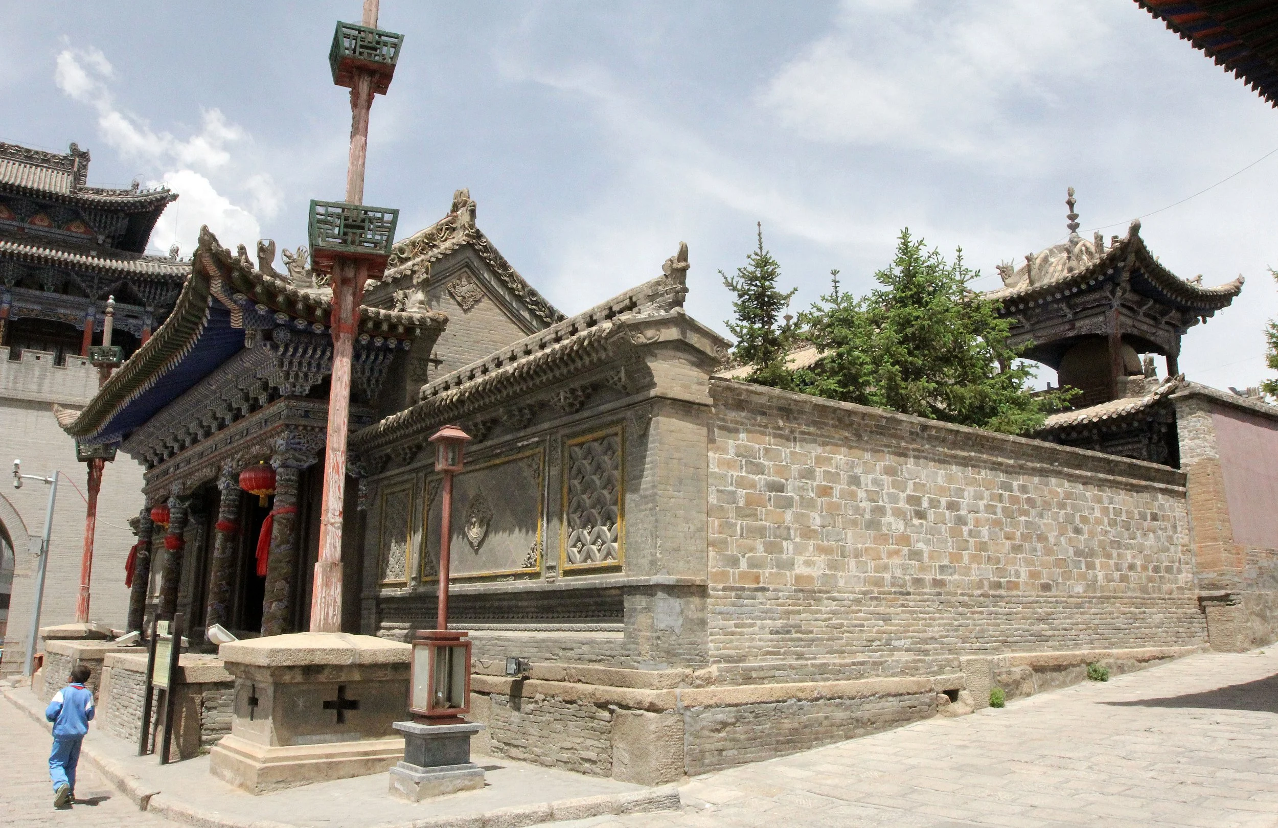 DANGEER TOWN - QINGHAI LAKE CHINA (39).JPG