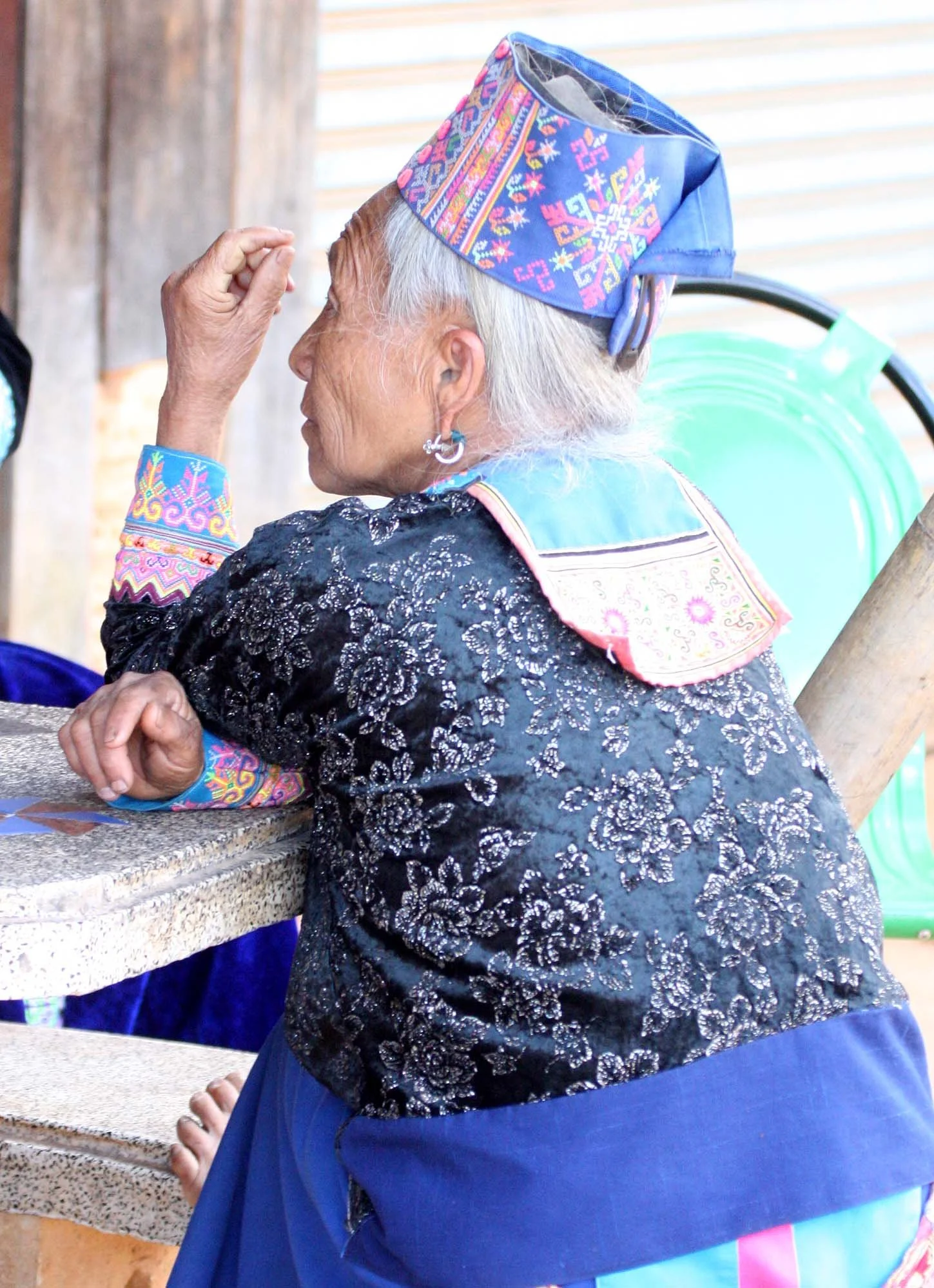 HILLTRIBE - HMONG - FUNERAL - CHRISTMAS IN THAILAND TRIP 2008 (9).JPG