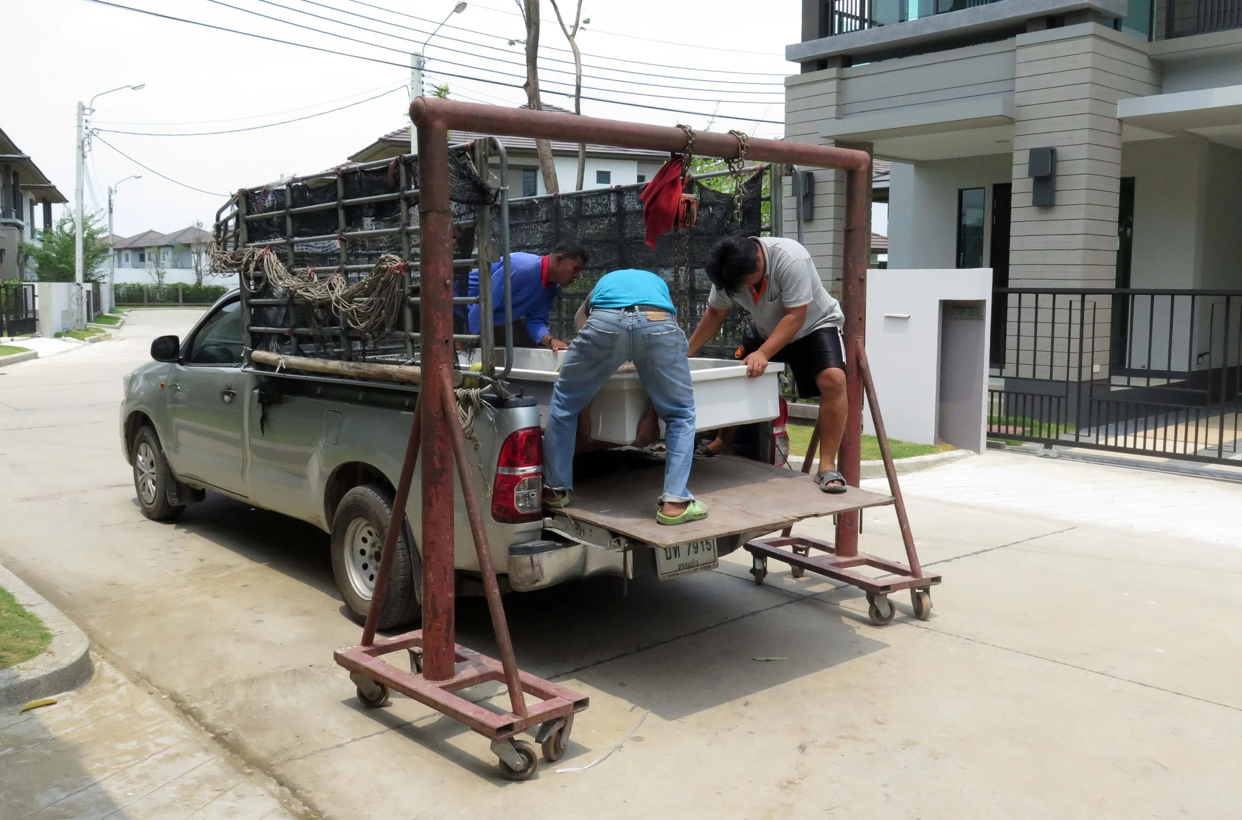 2013 Nonthaburi Setthasiri House and Nonthaburi Neighborhood (89).JPG