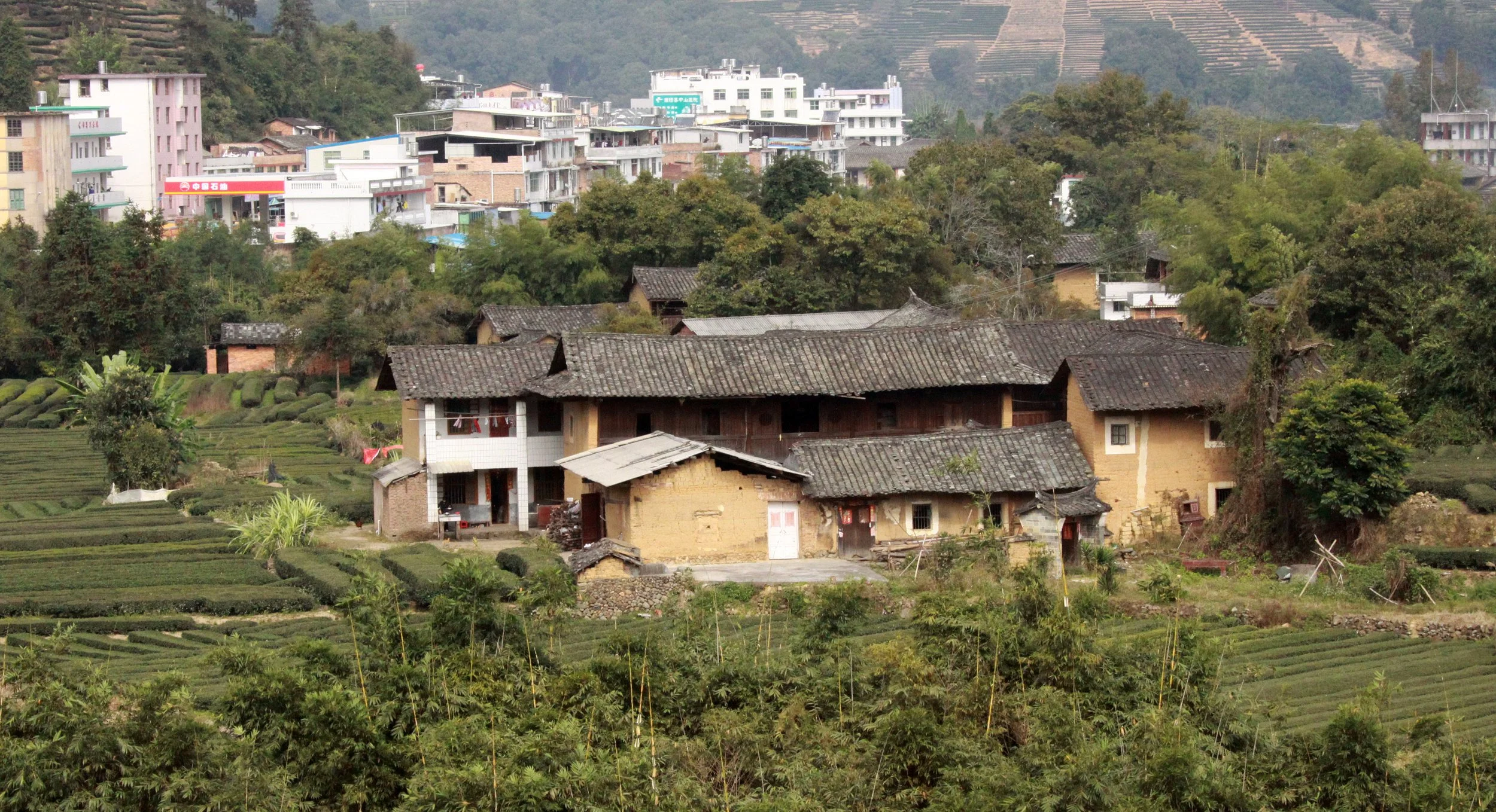 TIANLOUKENG HAKKA CLUSTER - FUJIAN CHINA (3).JPG