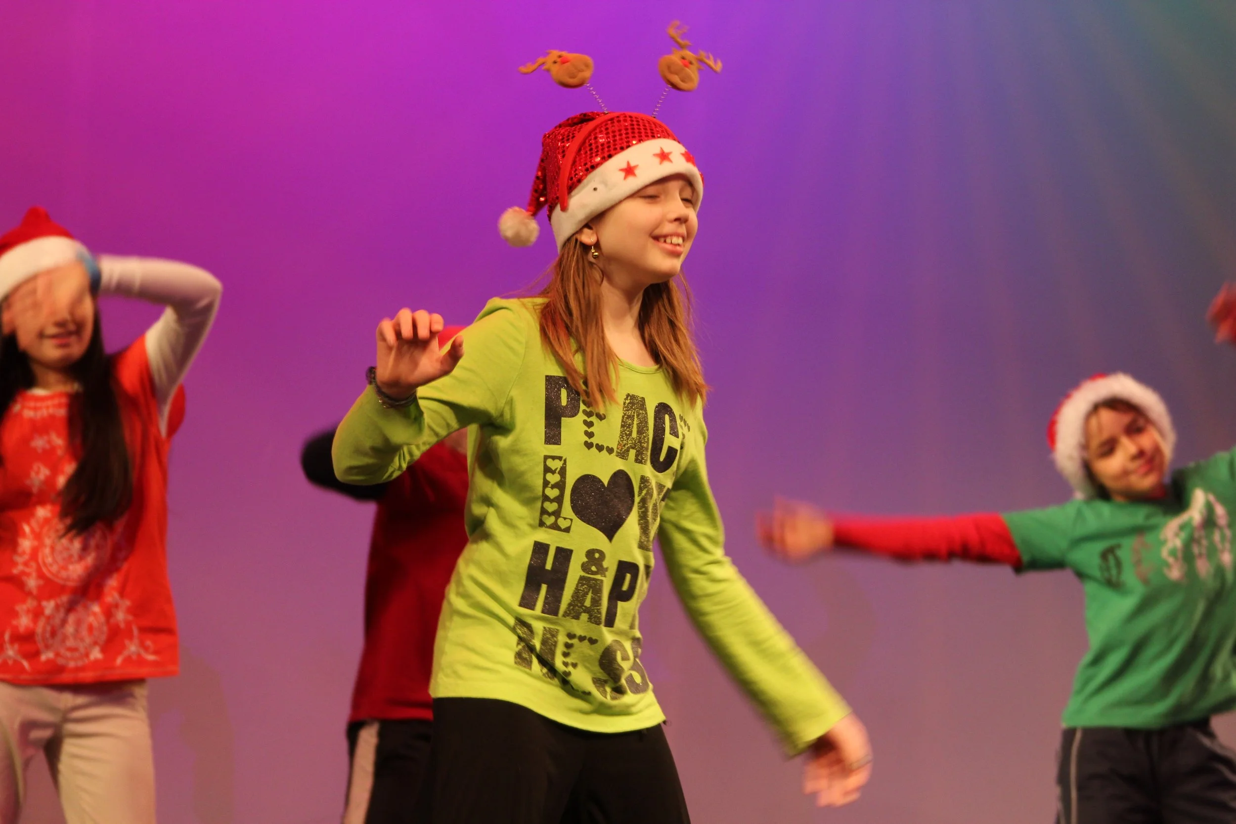 CHRISTMAS CONCERT - DECEMBER 2012 - SAS SHANGHAI (30).JPG