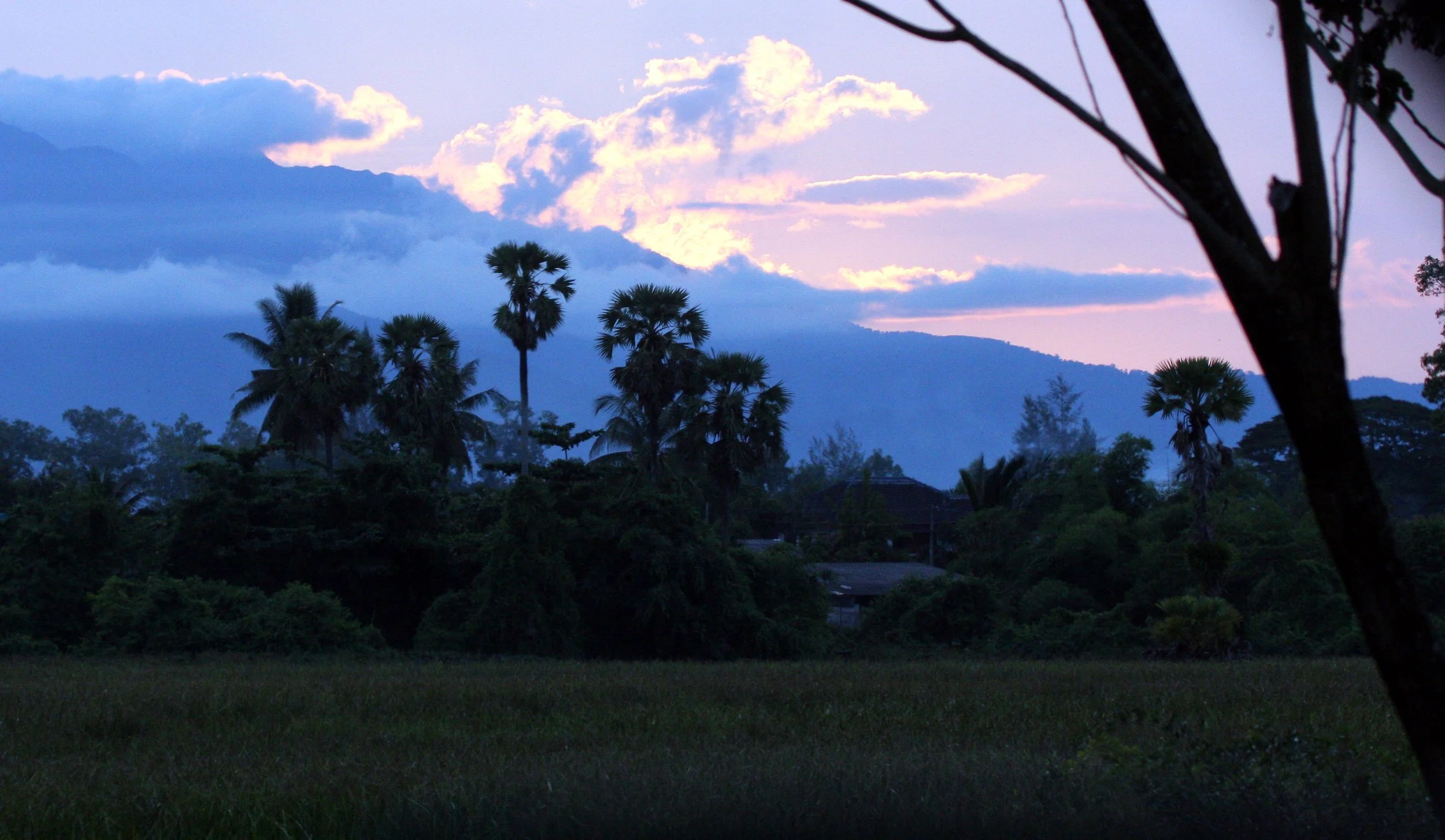 KHAO LUANG NP VIEW.JPG
