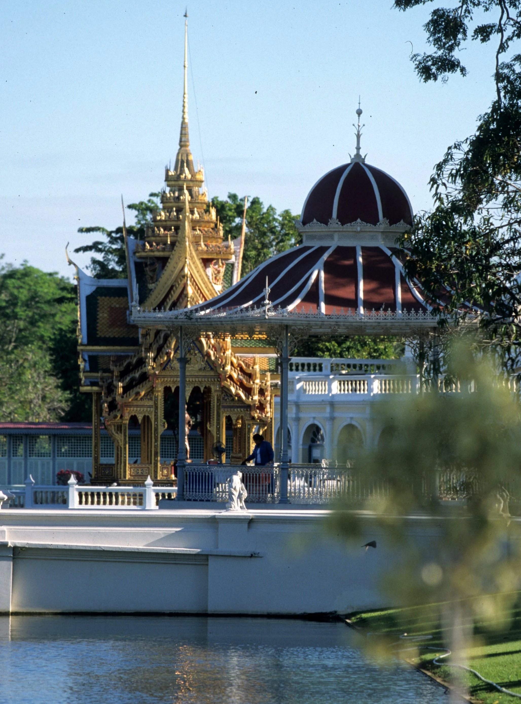 BAN PA IN PALACE.jpg