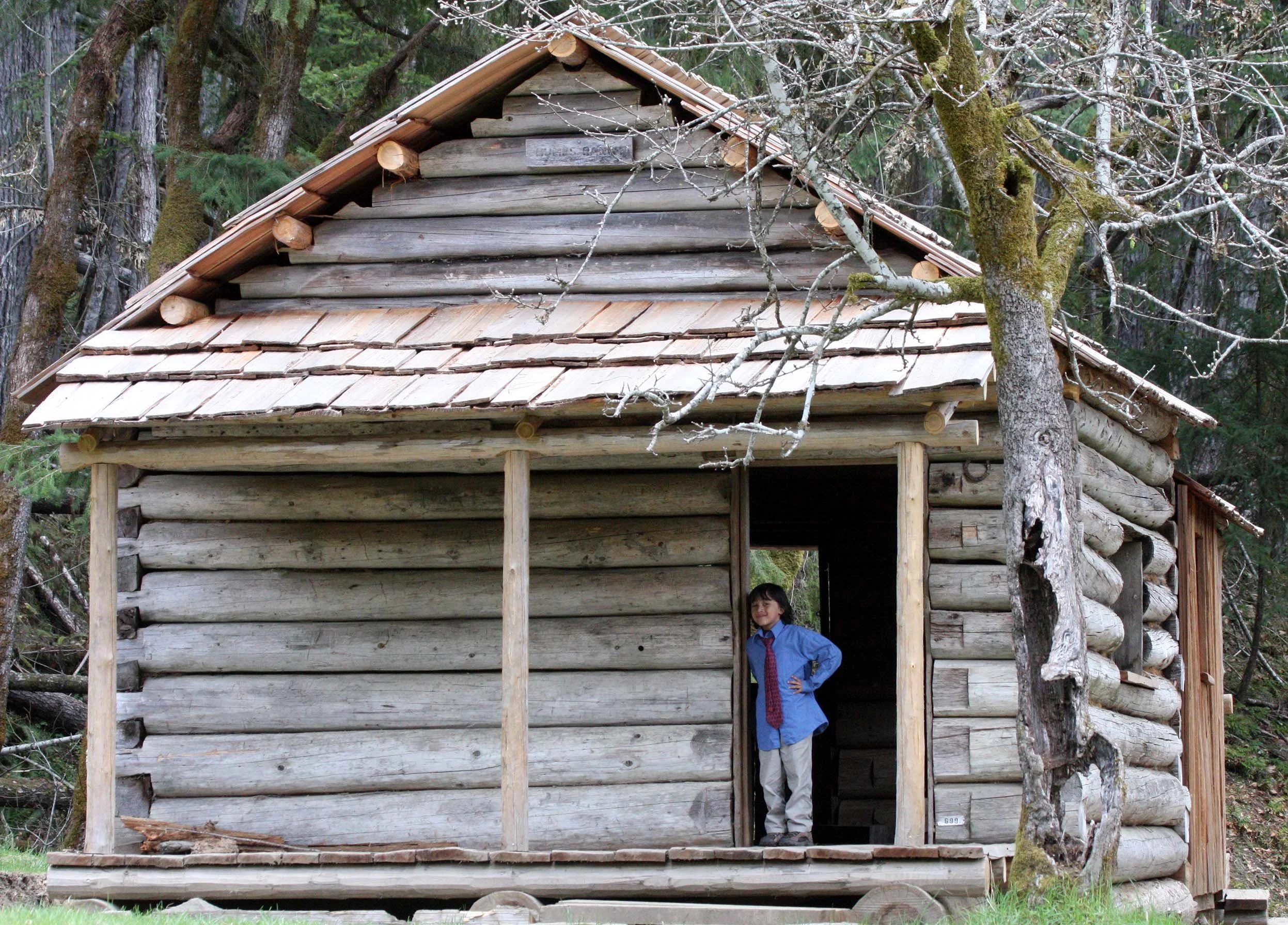 ELWHA VALLEY - WHISKEY BEND TRAIL - HUMES CABIN.JPG