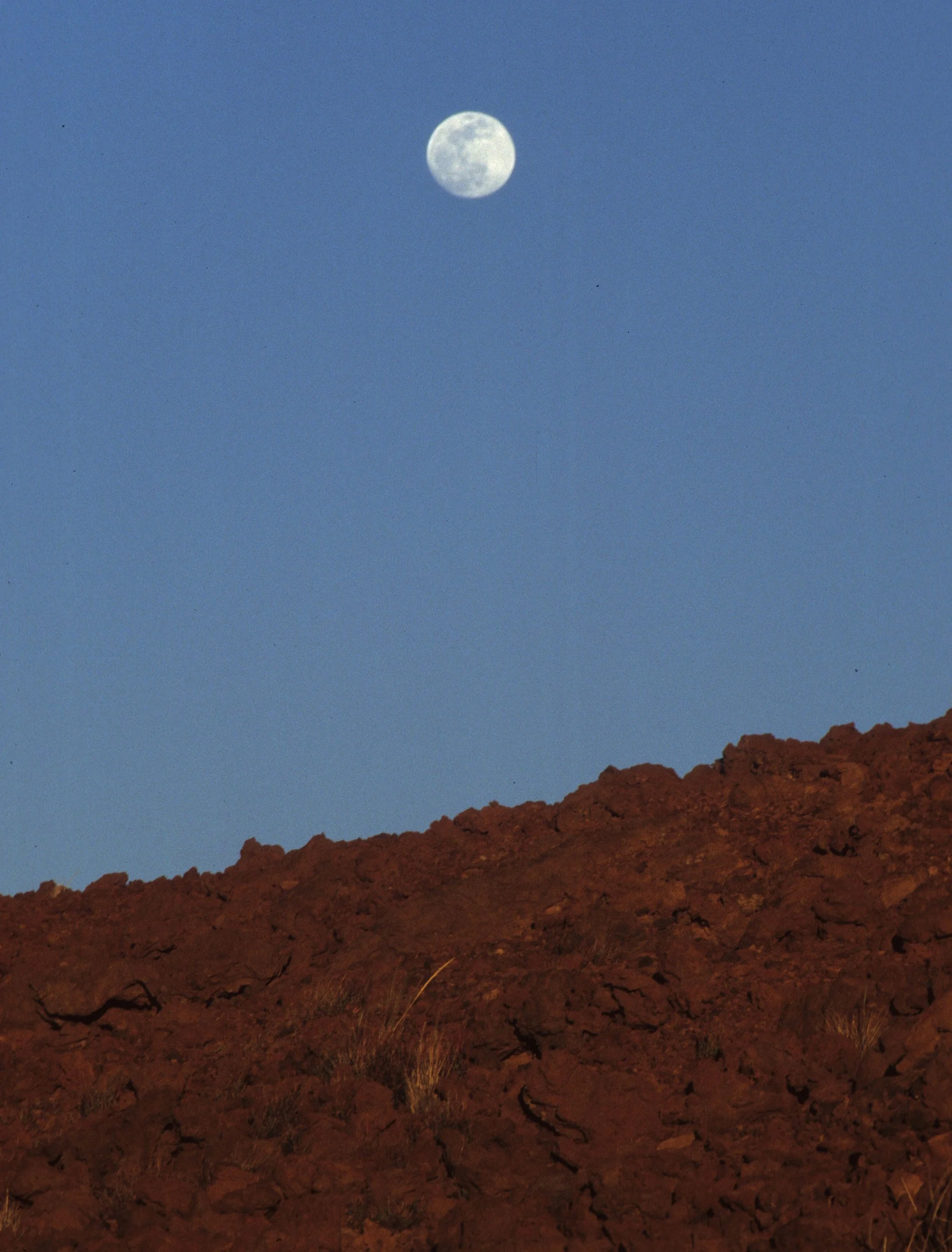 HAWAII - HAWAII - MOONRISE.jpg