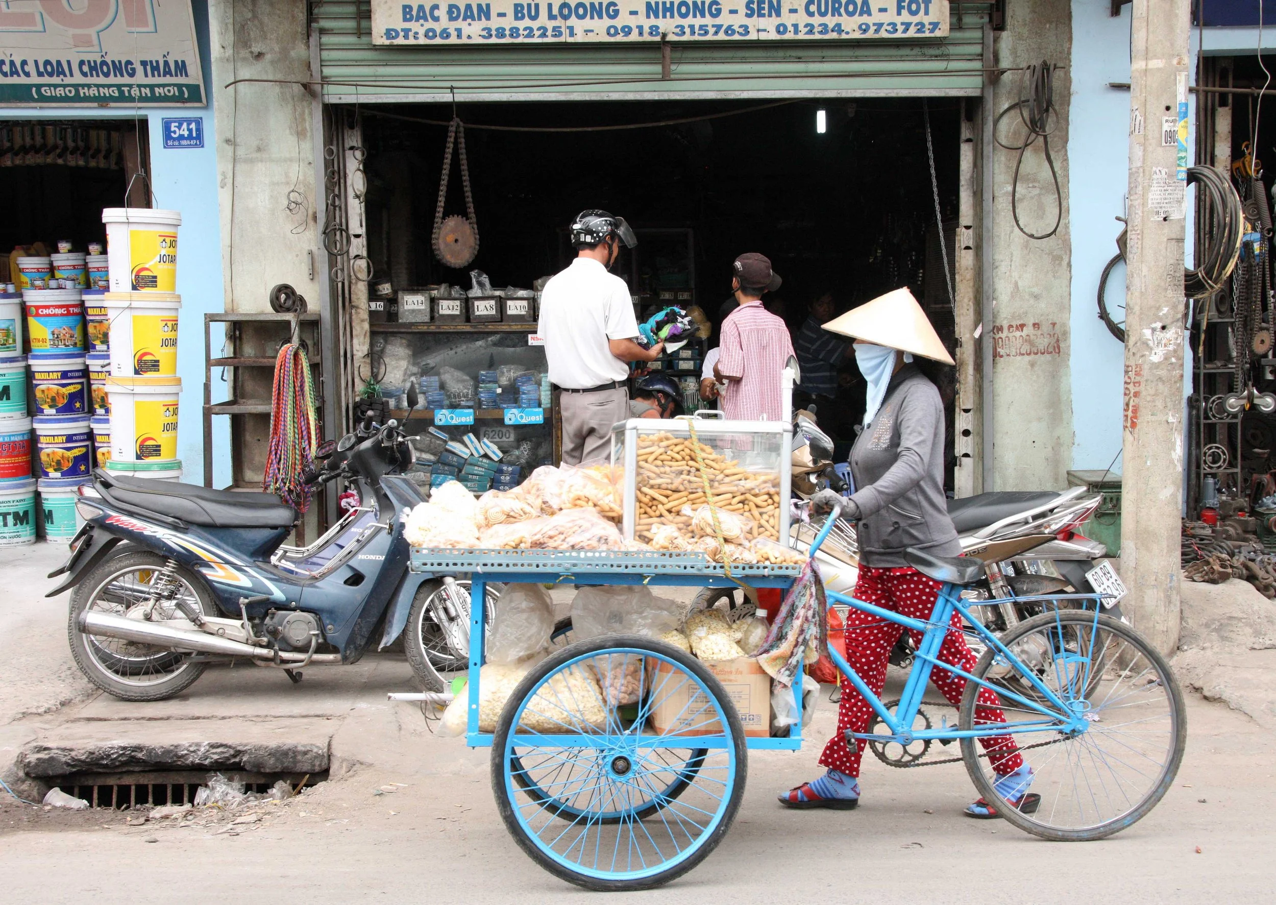 SAIGON - OUTSKIRTS - BIEN HOA (7).JPG