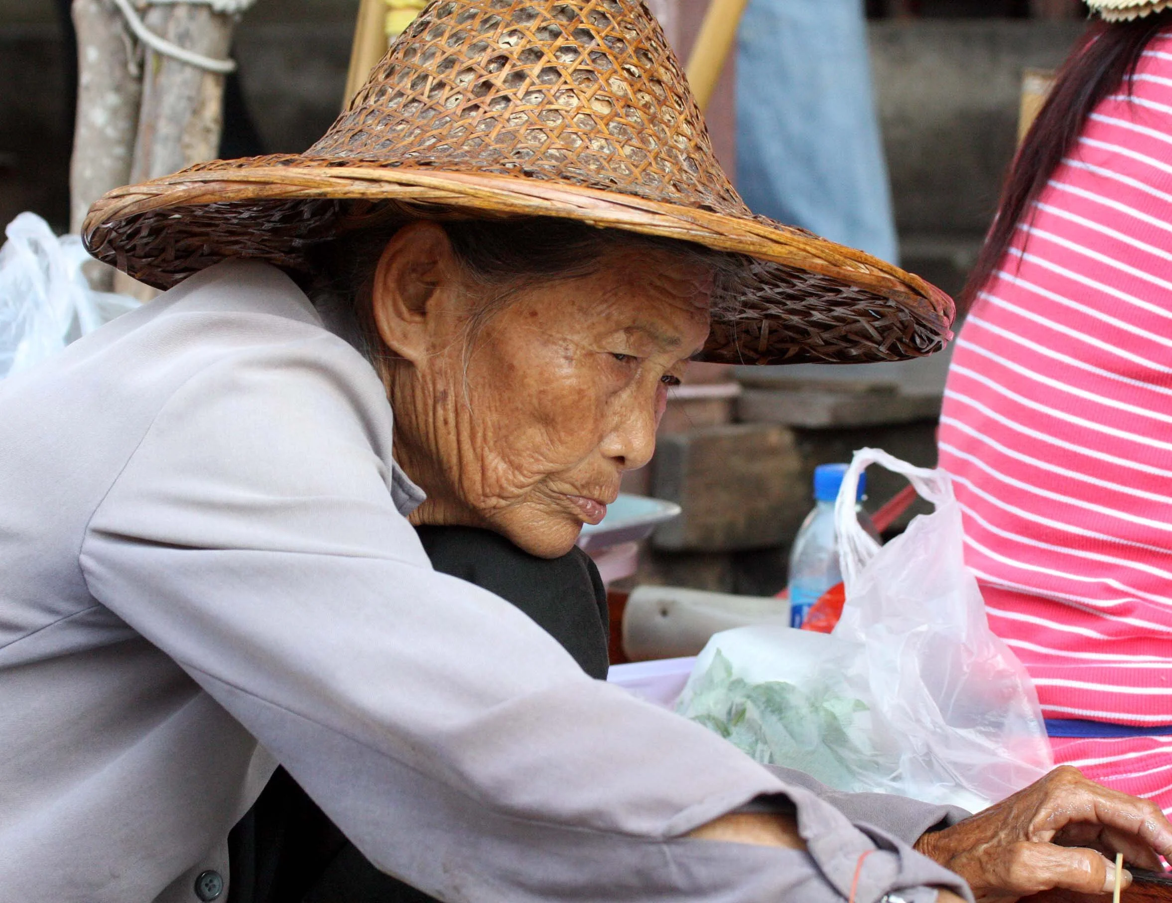 2008 Damnoen Saduak Floating Market Day Trip (46).JPG