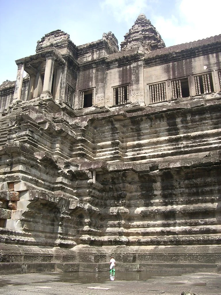 ANGKOR - ANGKOR WAT TEMPLE - CAMBODIA (68).JPG