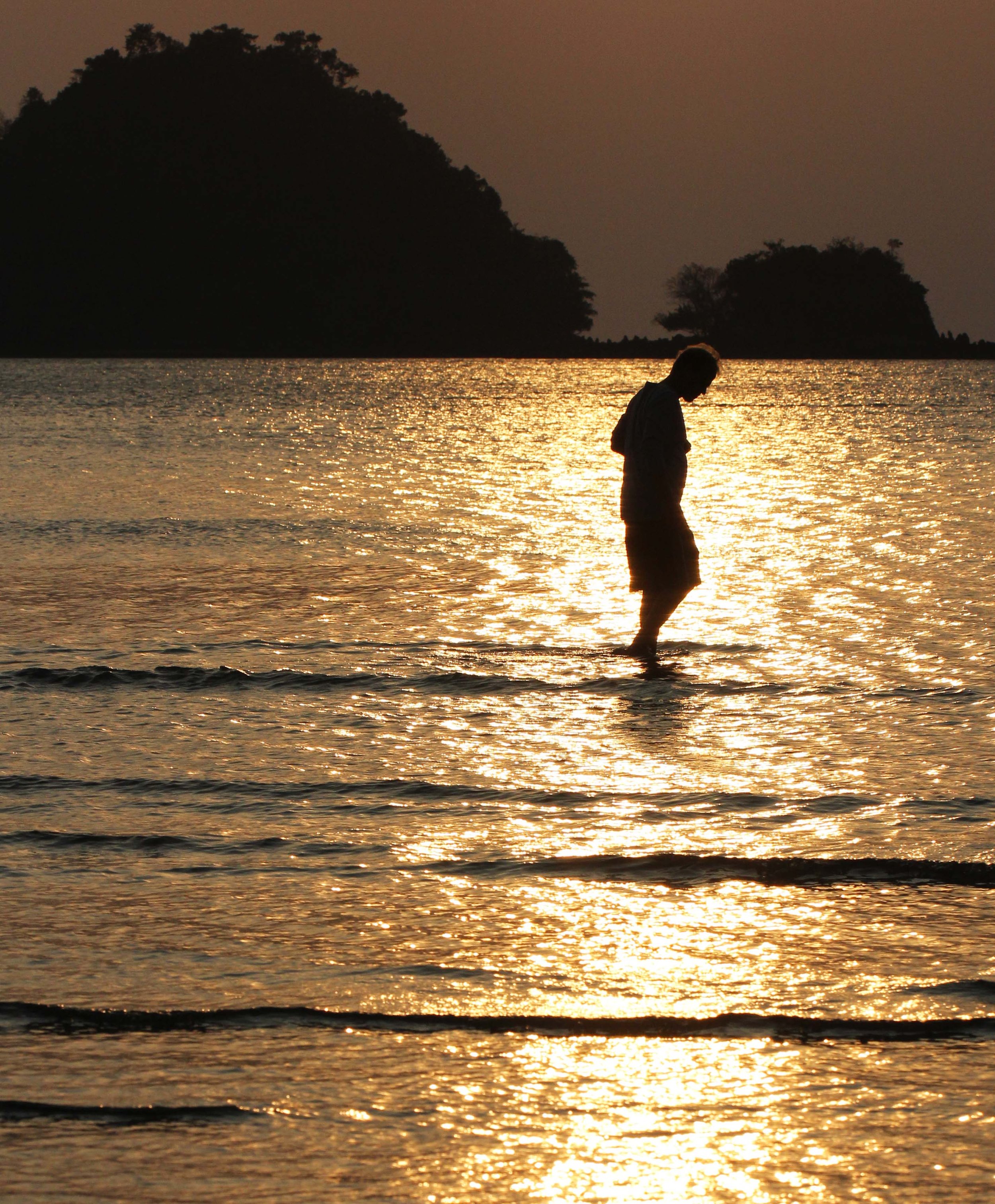 2014 ISB Trip to Pak Meng Beach in Trang (18).JPG