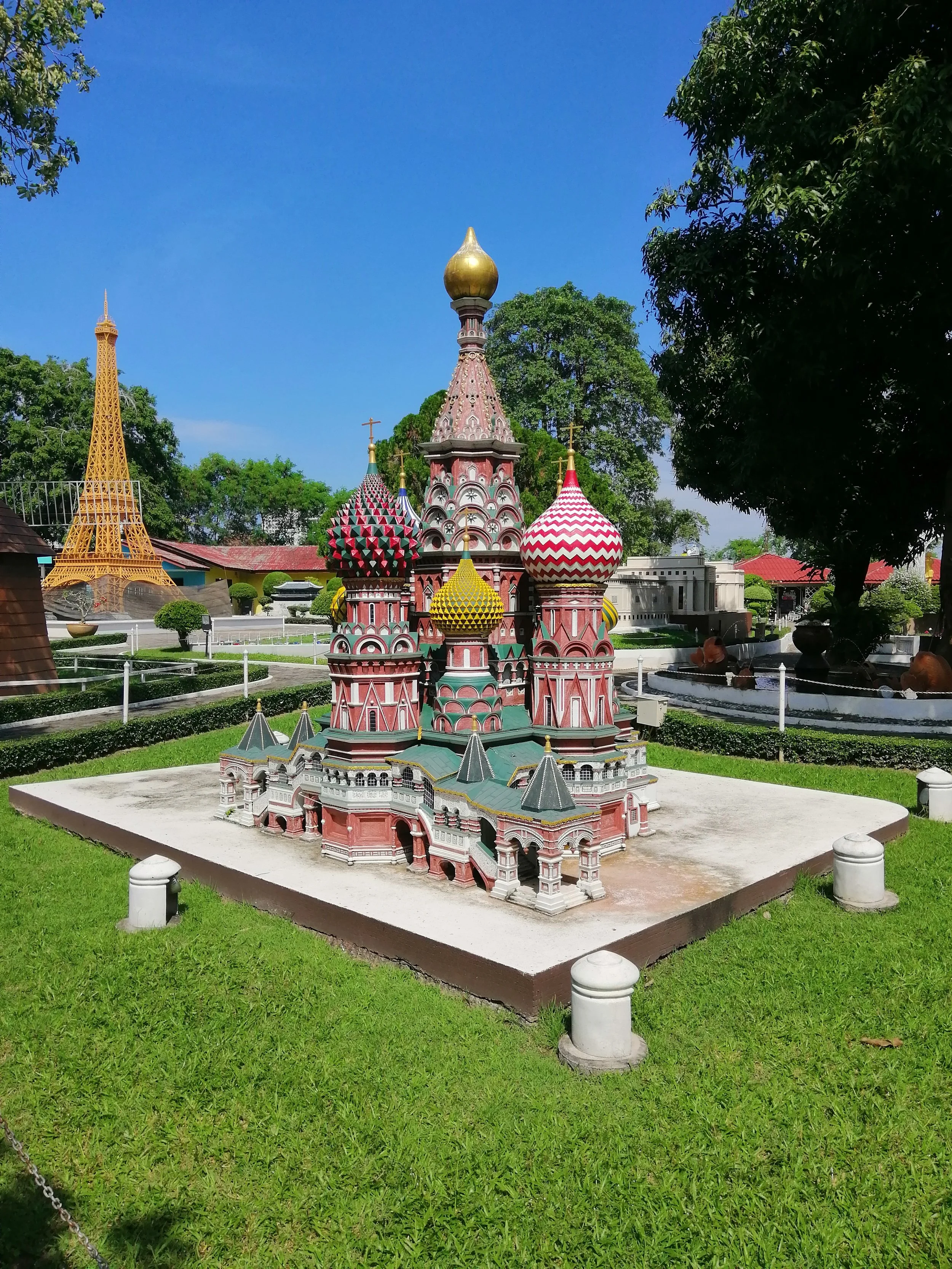 2018 Pattaya with Gift Temples and Miniature City (113).jpg