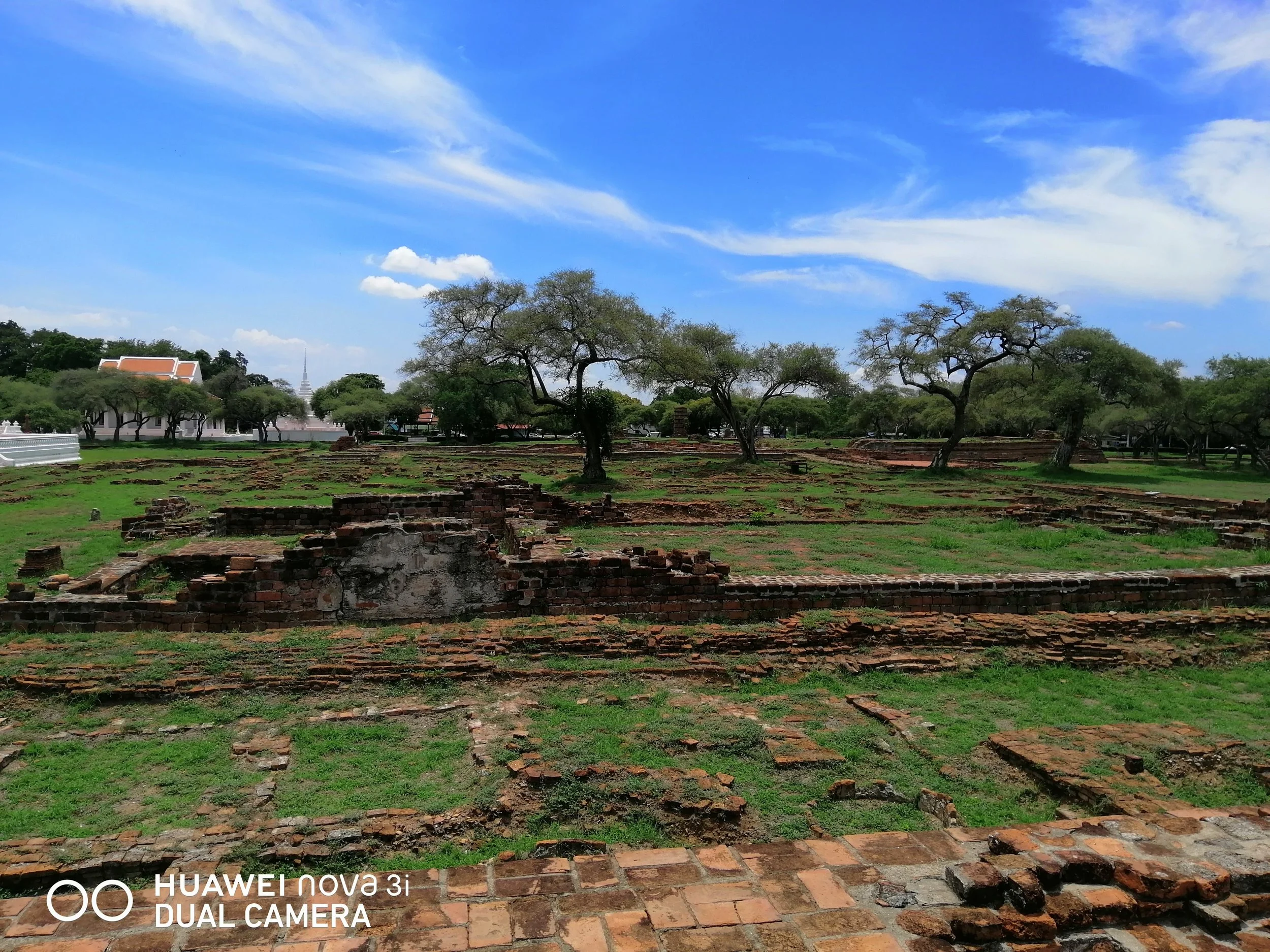 2020 Ayutthaya with Liana & Gift and Mom (108).jpg