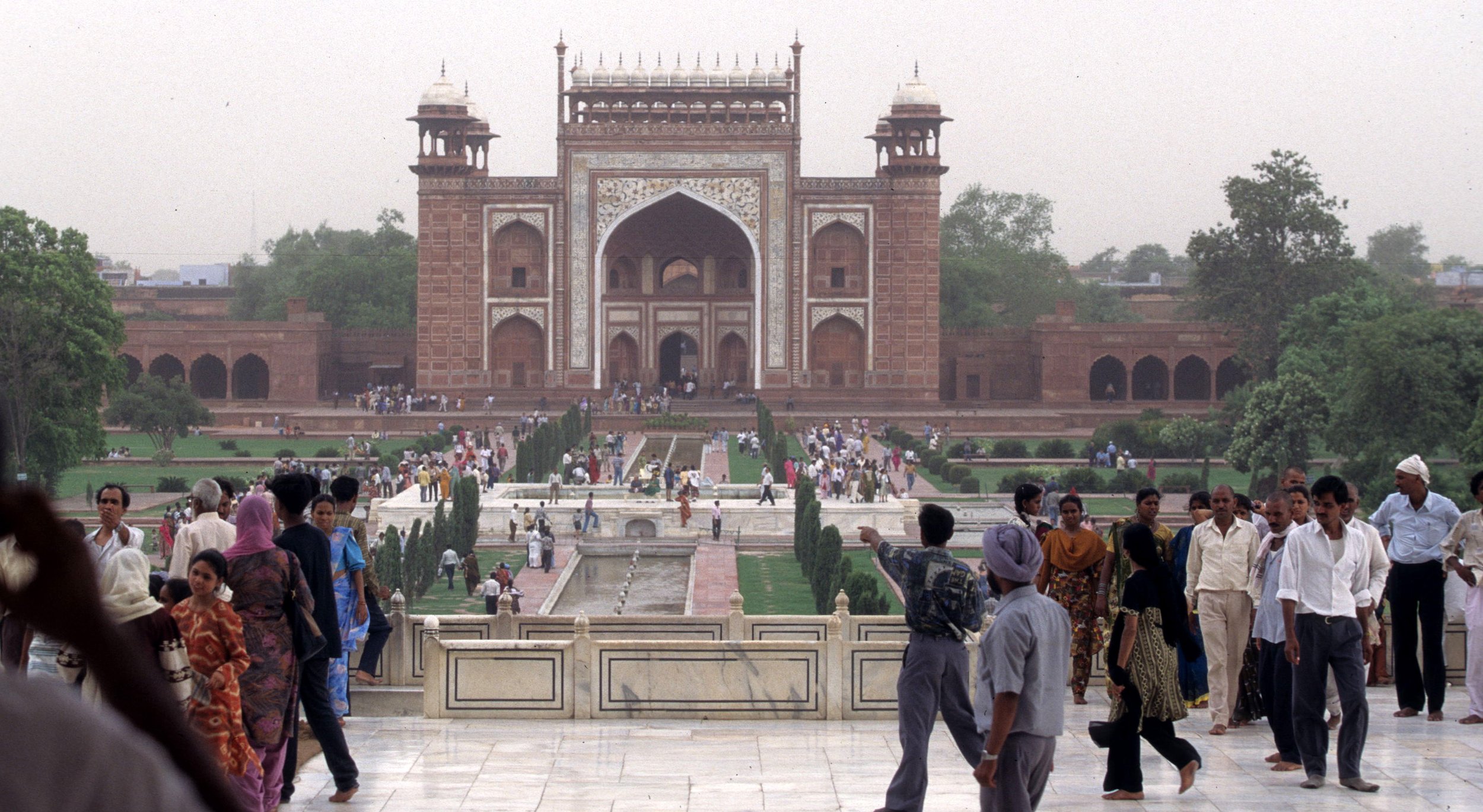 INDIA - AGRA - TAJ MAHAL F.jpg