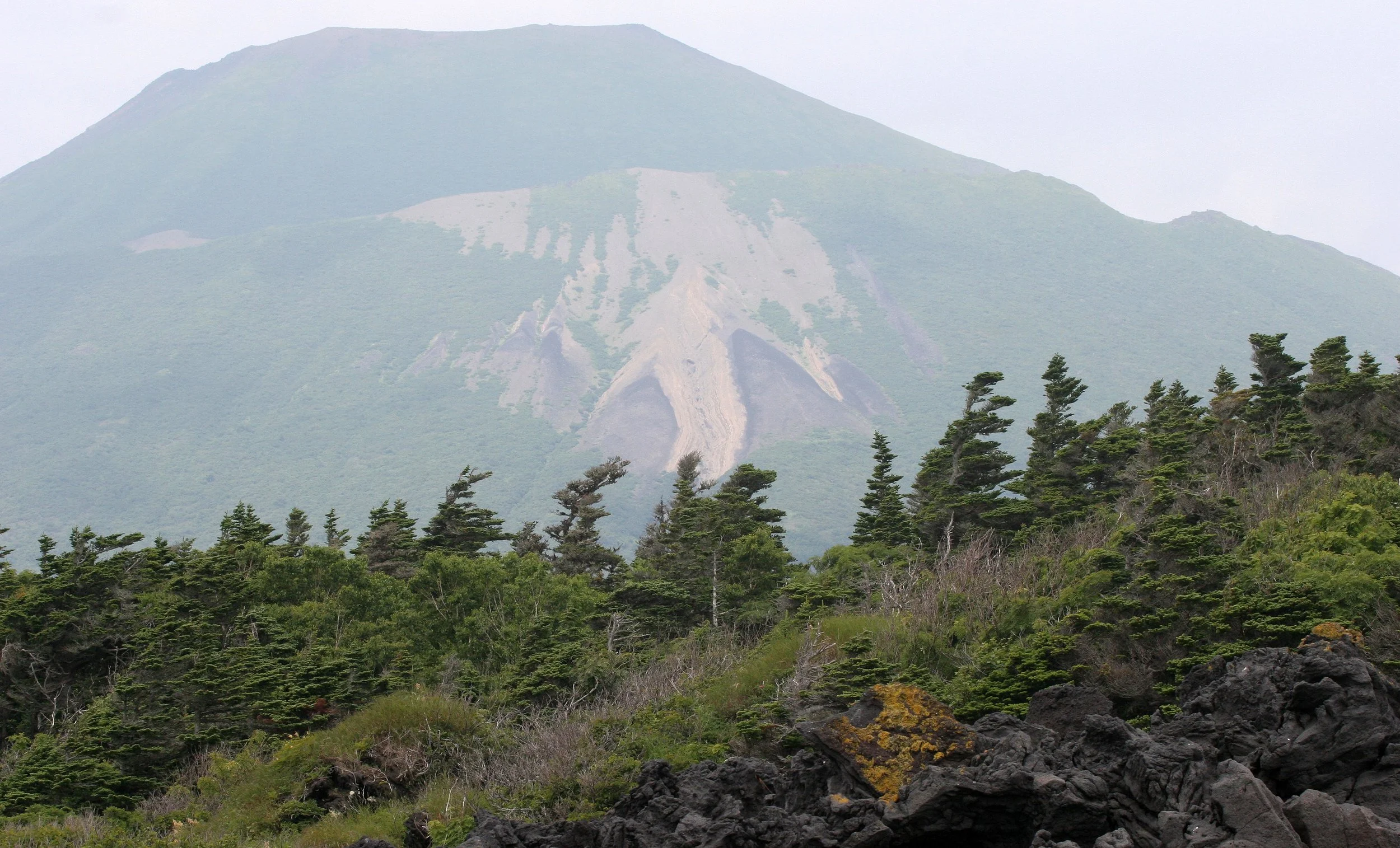 KURIL ISLANDS - VIEWS LANDSCAPES AND GEOLOGY (24).jpg