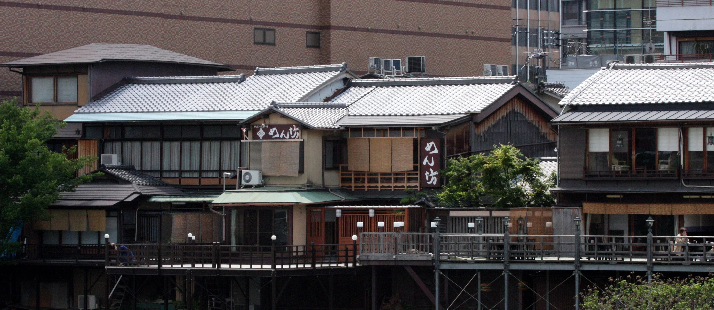 KYOTO - MAY 2009 - CITY SCENES AND LANDSCAPES (31).JPG