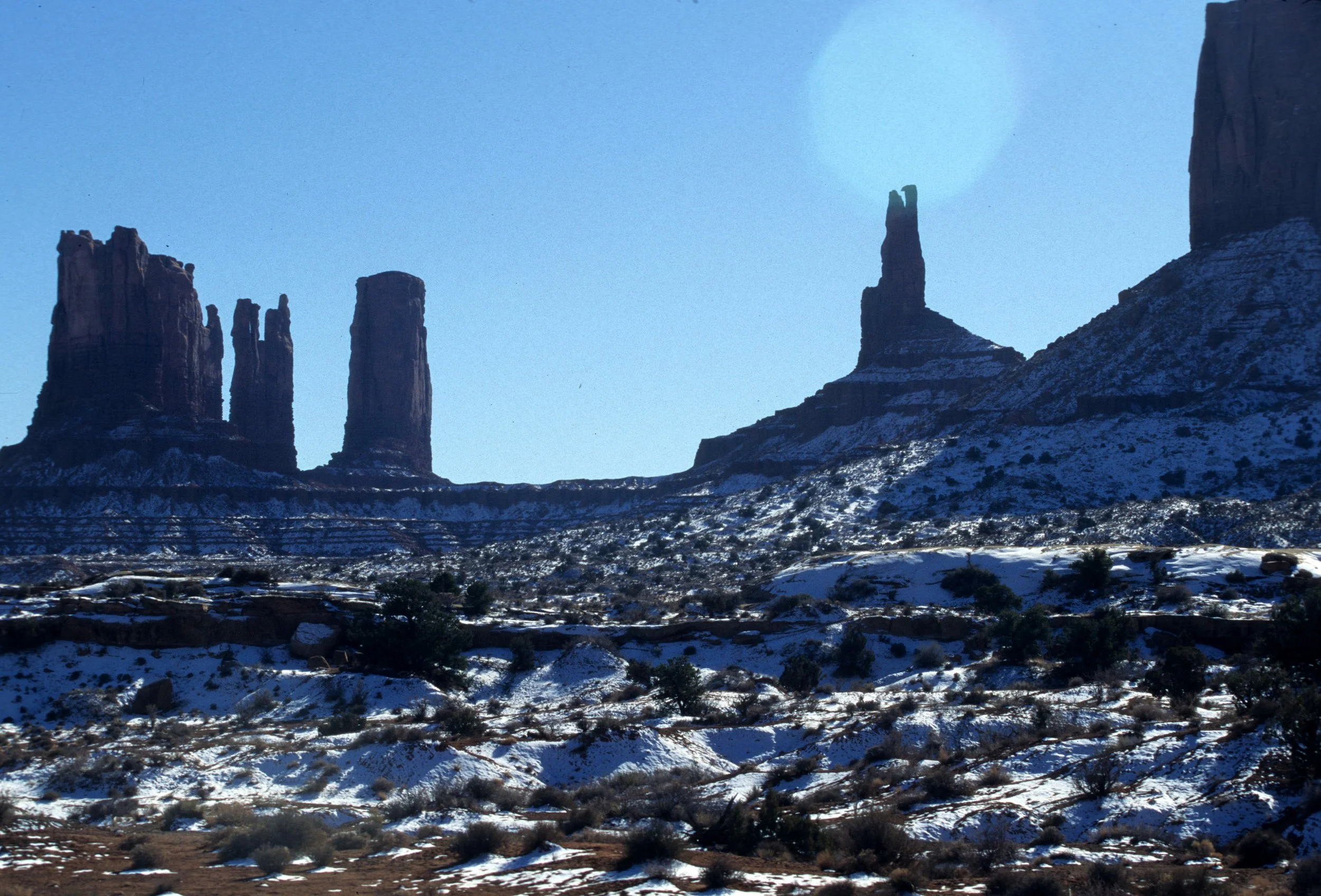 UTAH - MONUMENT VALLEY A.jpg