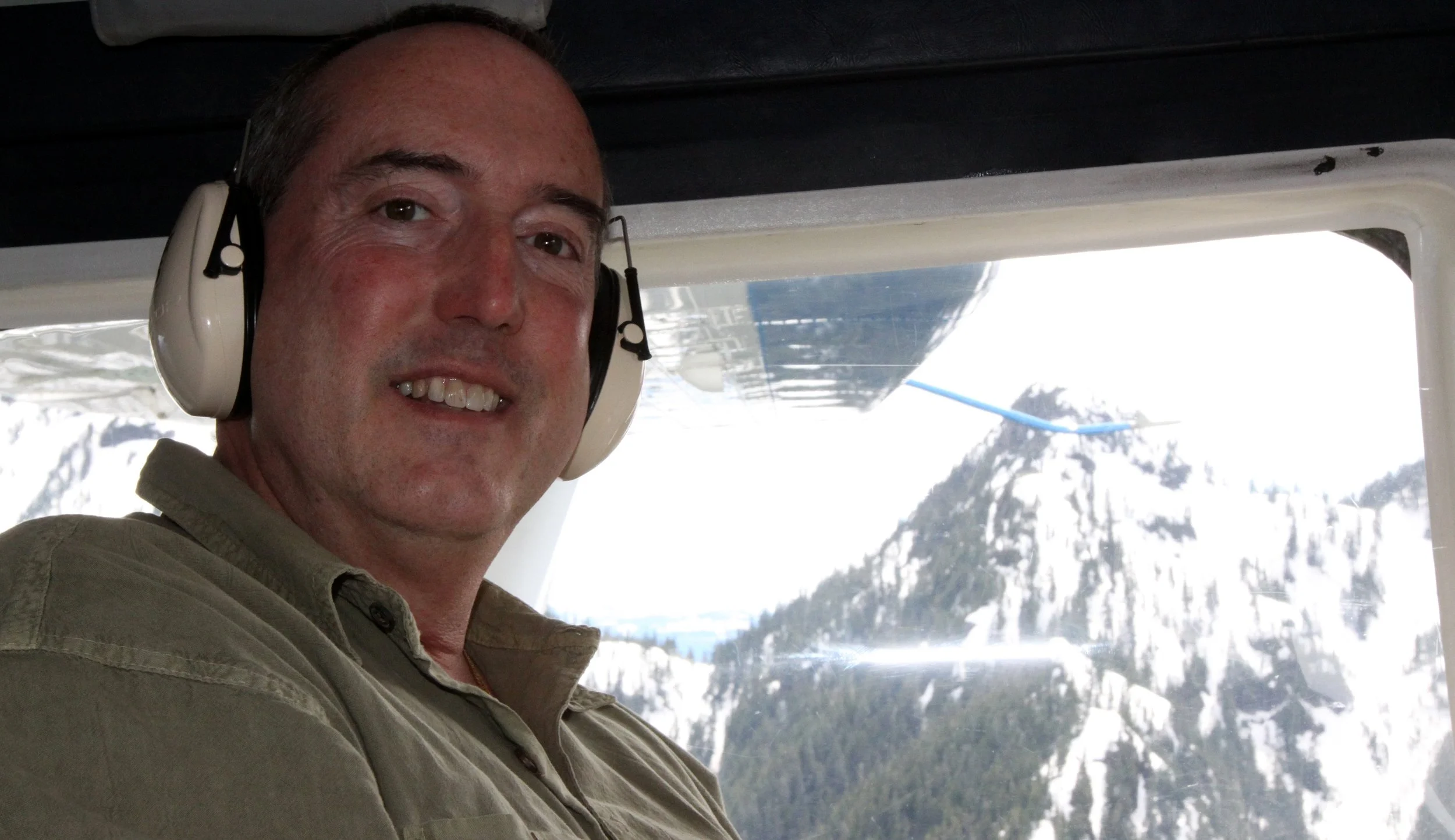 KNIGHT'S INLET BRITISH COLUMBIA - FLOAT PLANE RIDE TO SAILCONE LODGE MINSTREL ISLAND (11).JPG