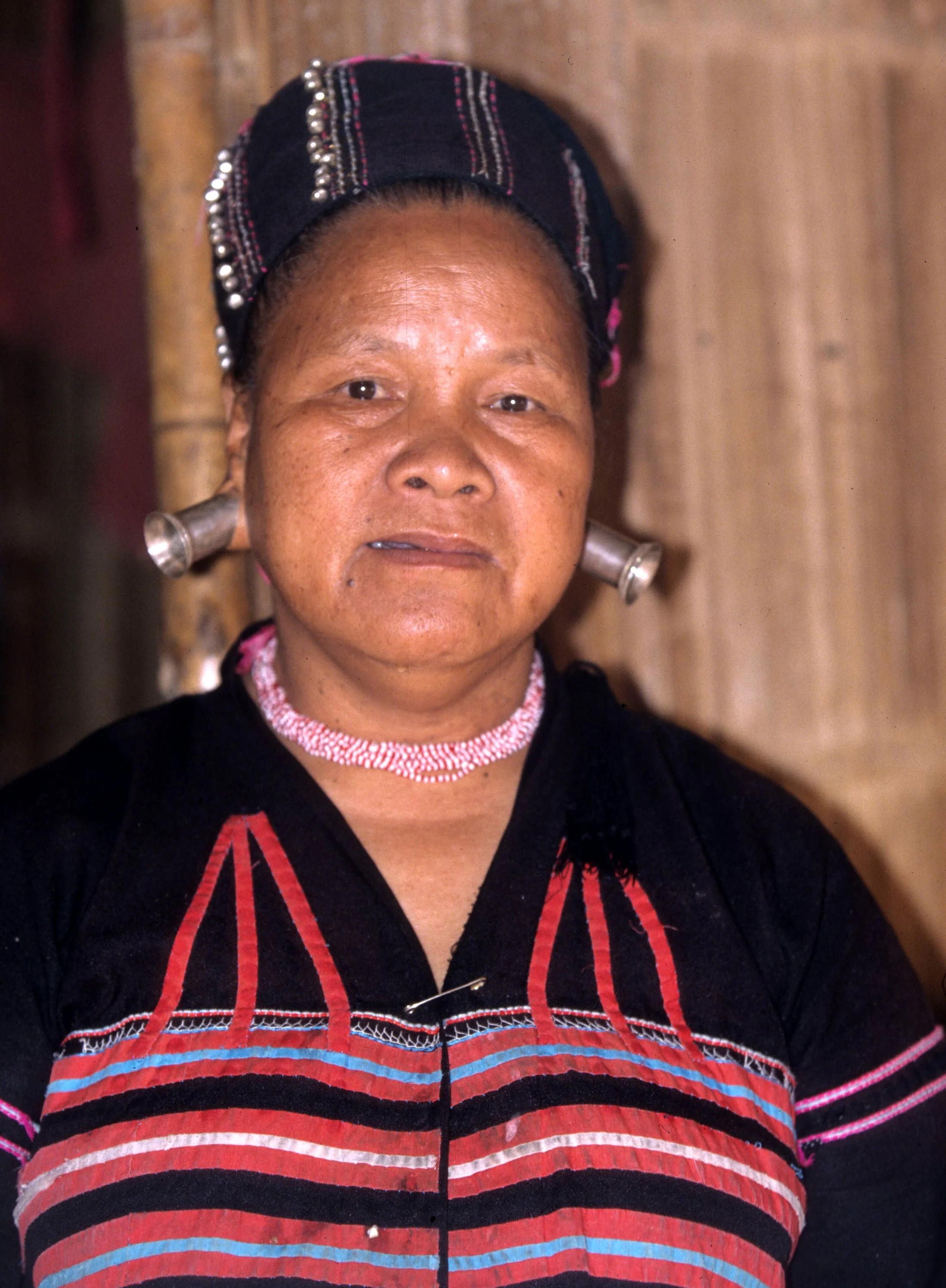 HILLTRIBE - KAREN LADY WITH SPECIAL EARINGS - PAO WOMAN.jpg