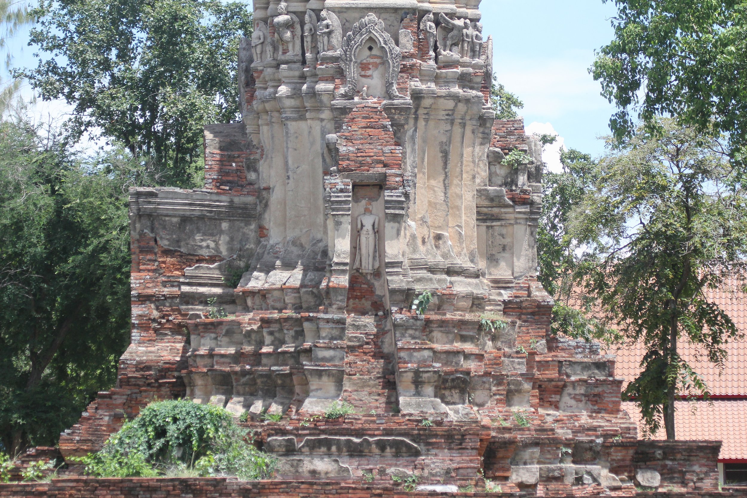 2020 14-15 July Singburi Wat Na Phra That (8).JPG