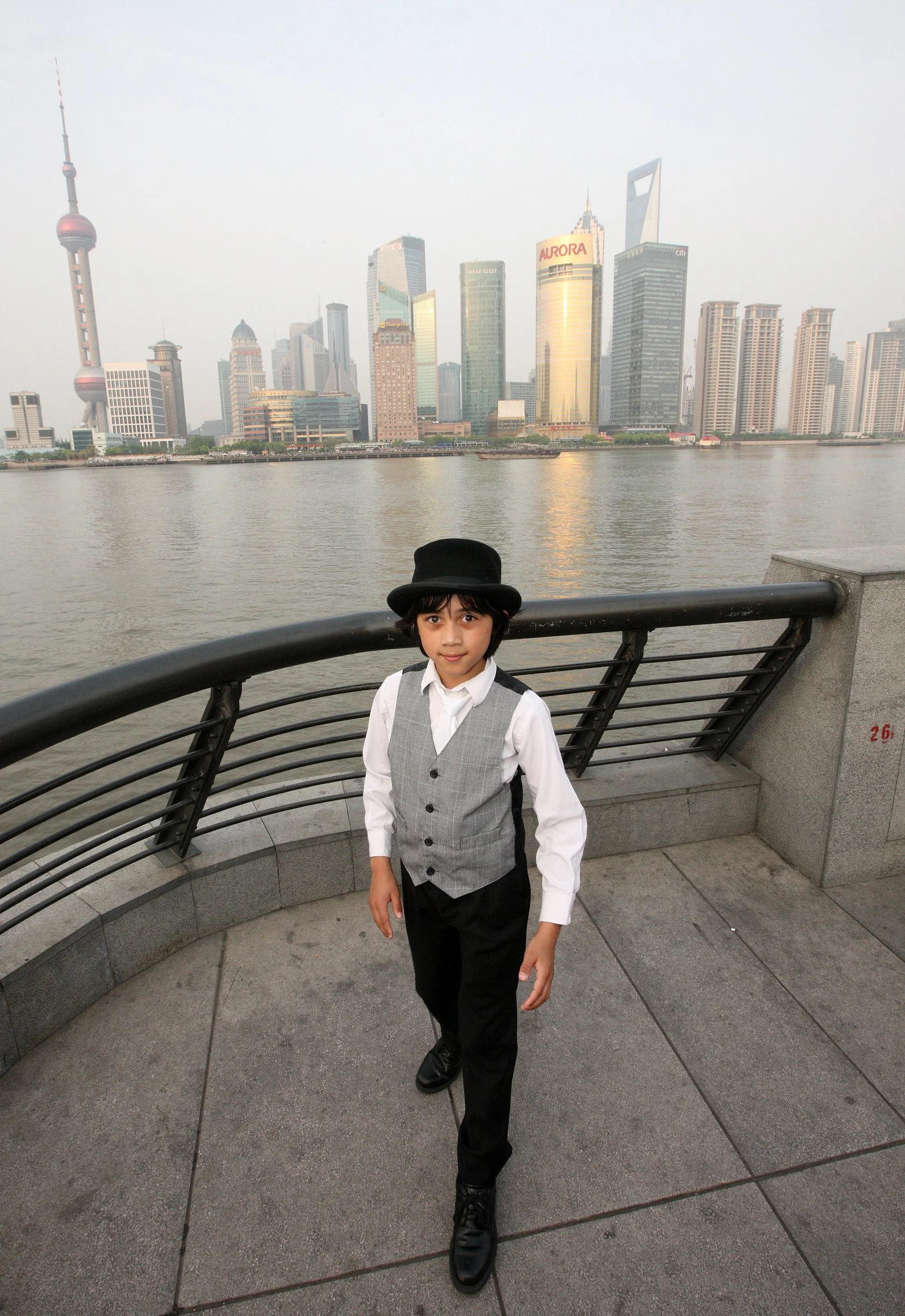 2011-4-29 NIGHT AT SHOOK AT 19 BUND SHANGHAI (63).JPG