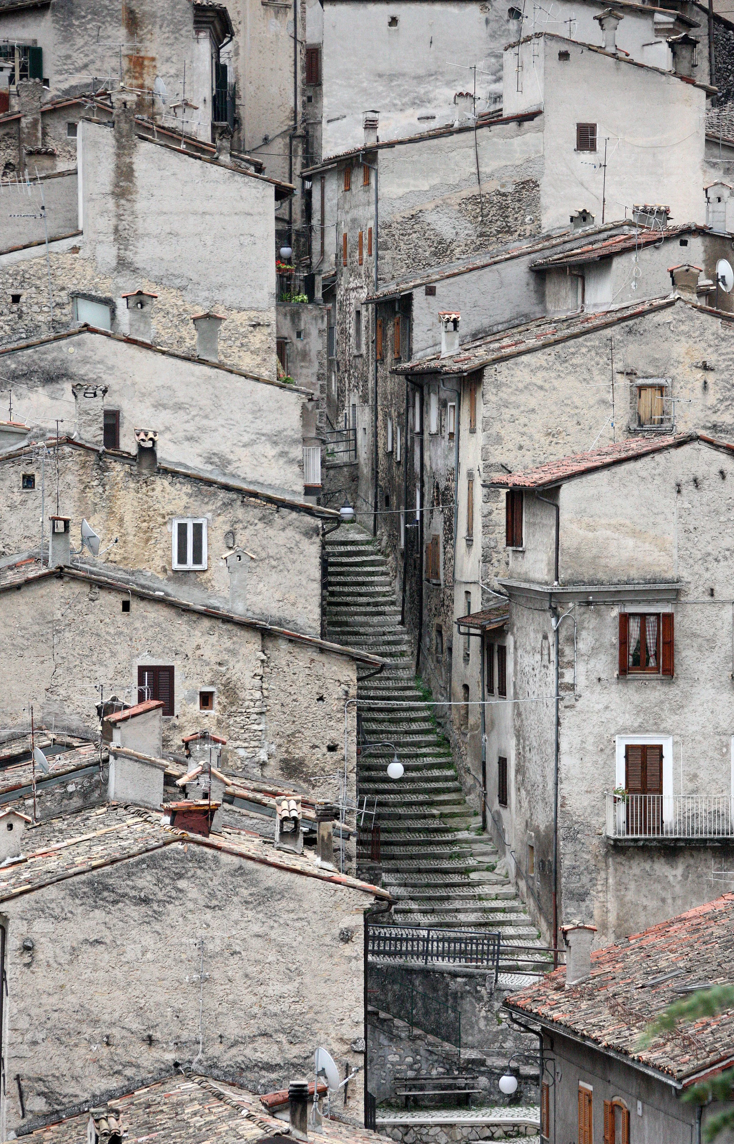 SCANNO ITALY - SUMMER 2013 (3).JPG