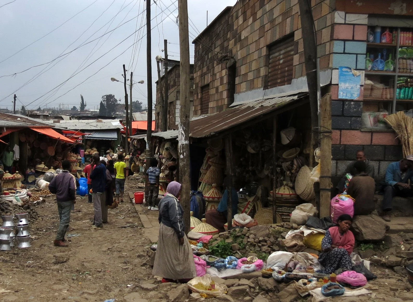 ADDIS ABABA - MERCADO (12).JPG