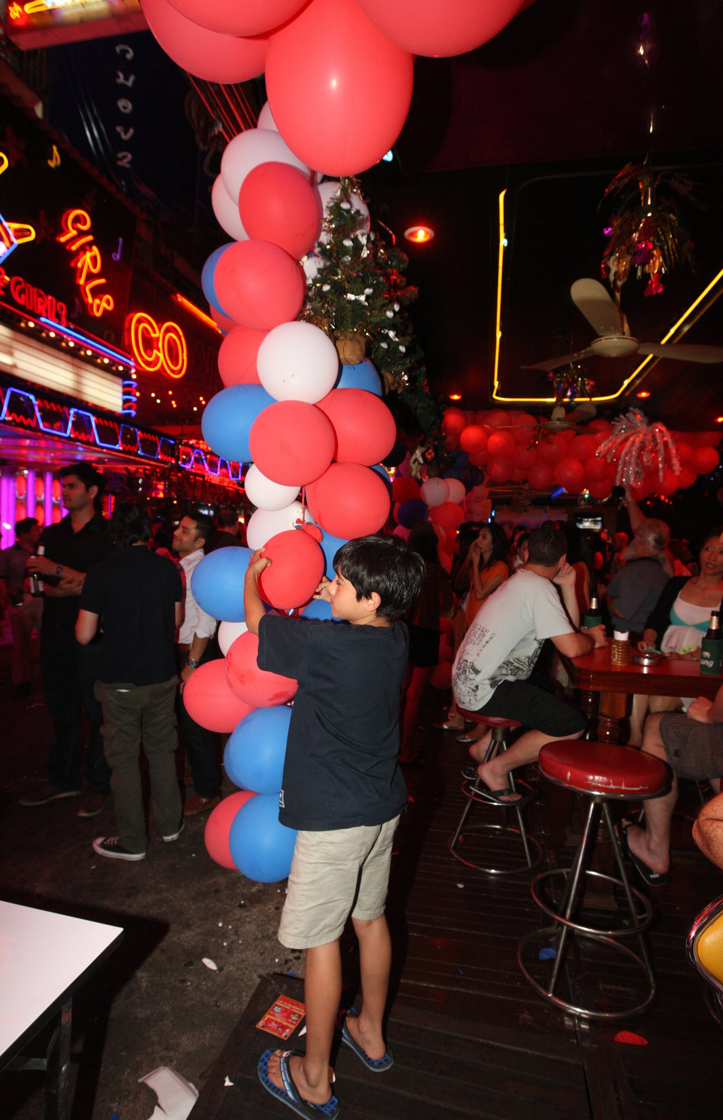 2012 Bangkok New Year's Eve on Soi Cowboy (19).JPG