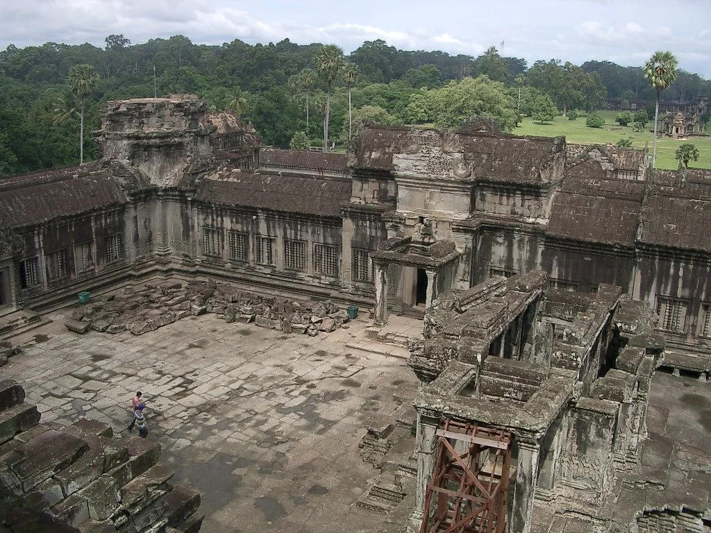 ANGKOR - ANGKOR WAT TEMPLE - CAMBODIA (58).JPG