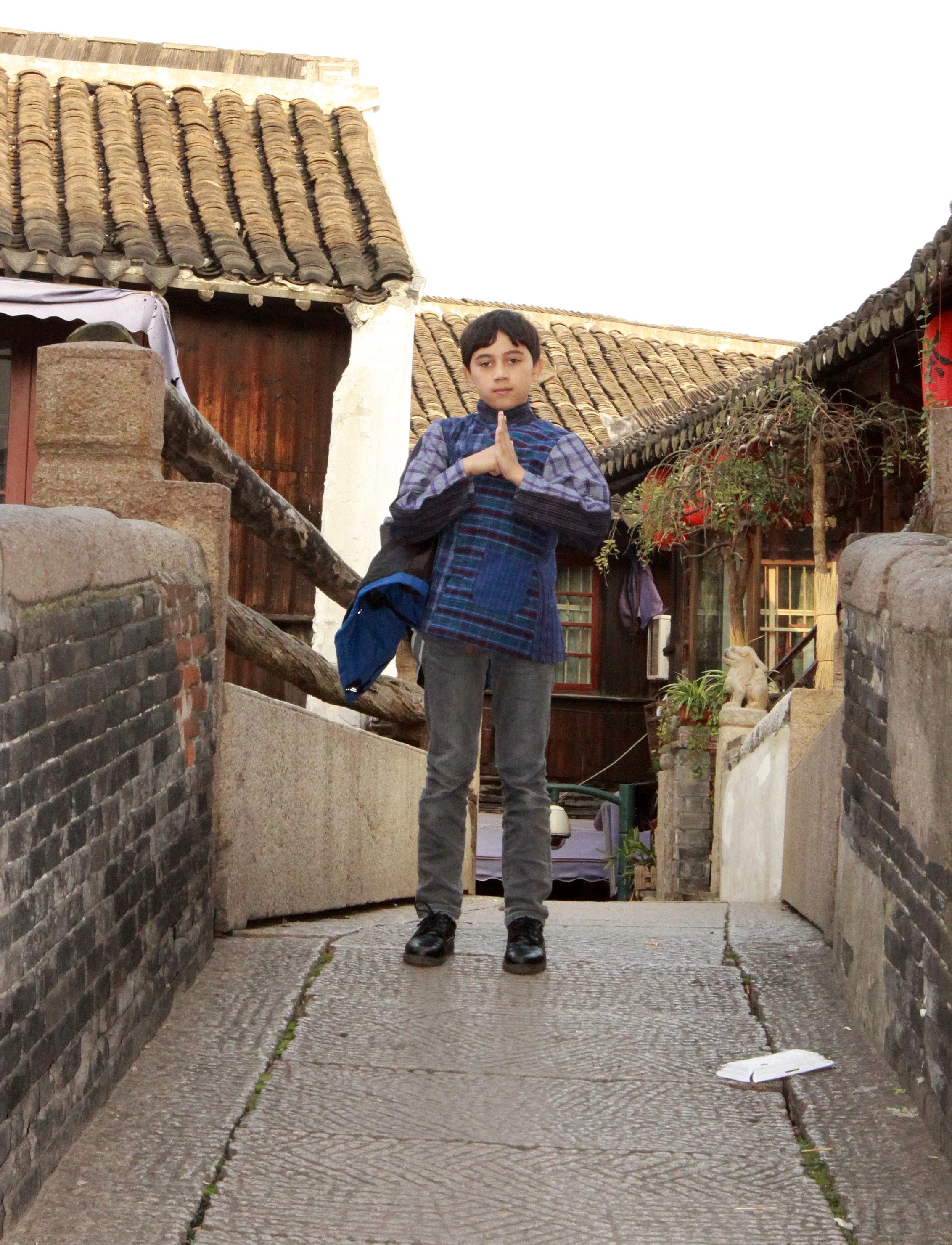 ZHUJIAJIAO WATER TOWN - NOVEMBER 20 2011 (102).JPG