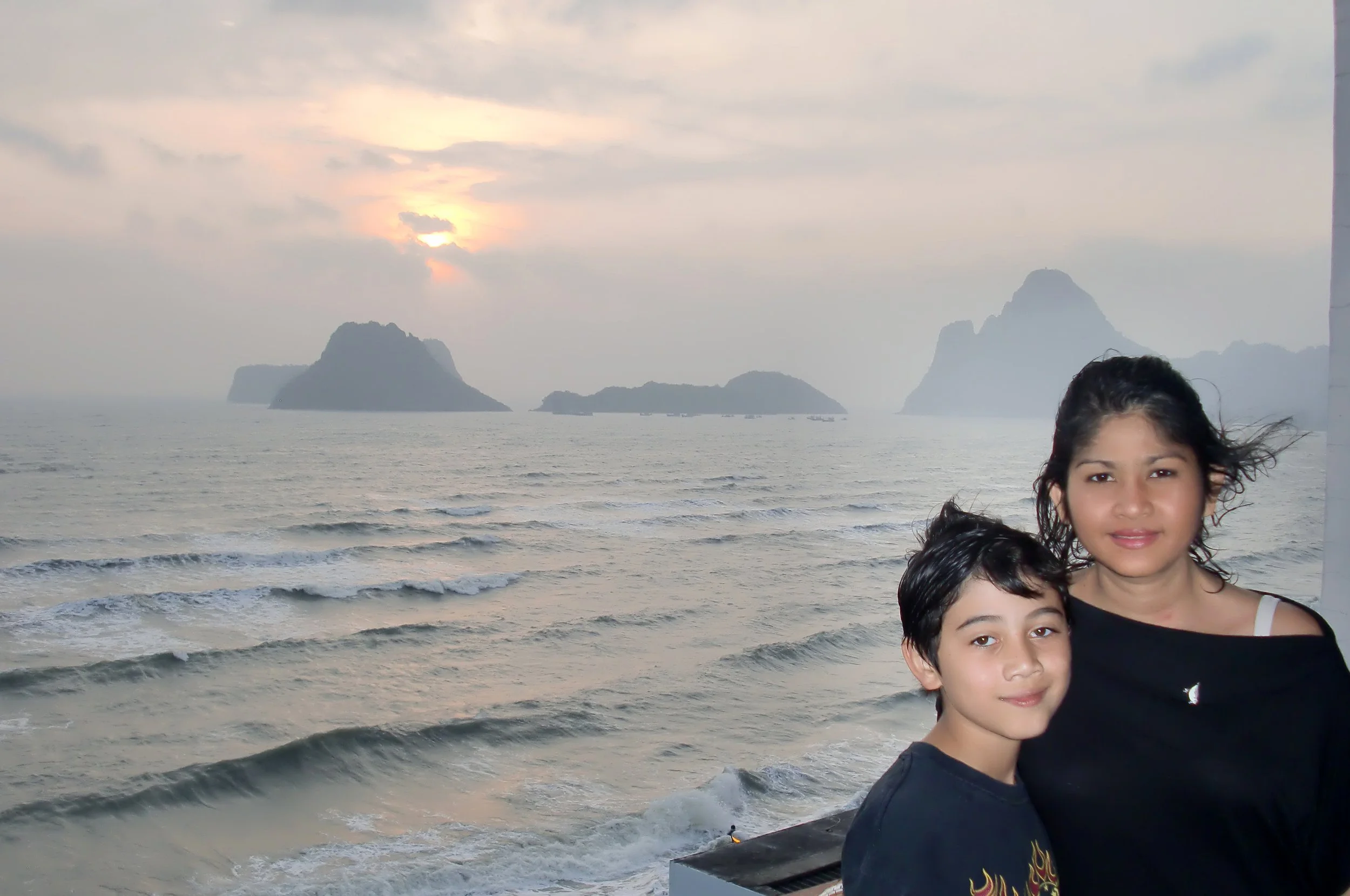 2011 Prechuap Kiri Khan Beach Trip with Cokie & Som (1).JPG