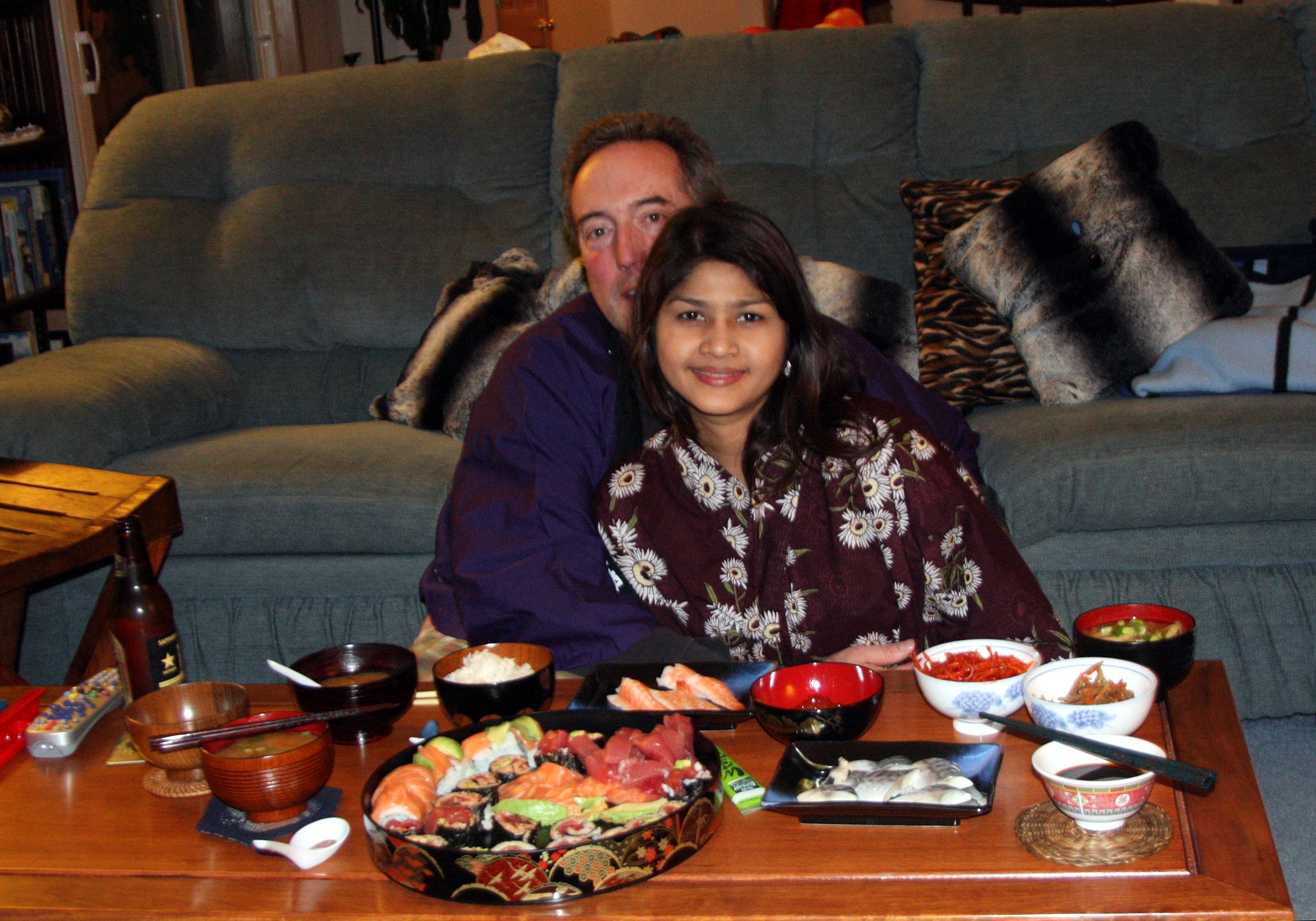 2009-11-7 SUSHI DINNER AT HOME (5).JPG