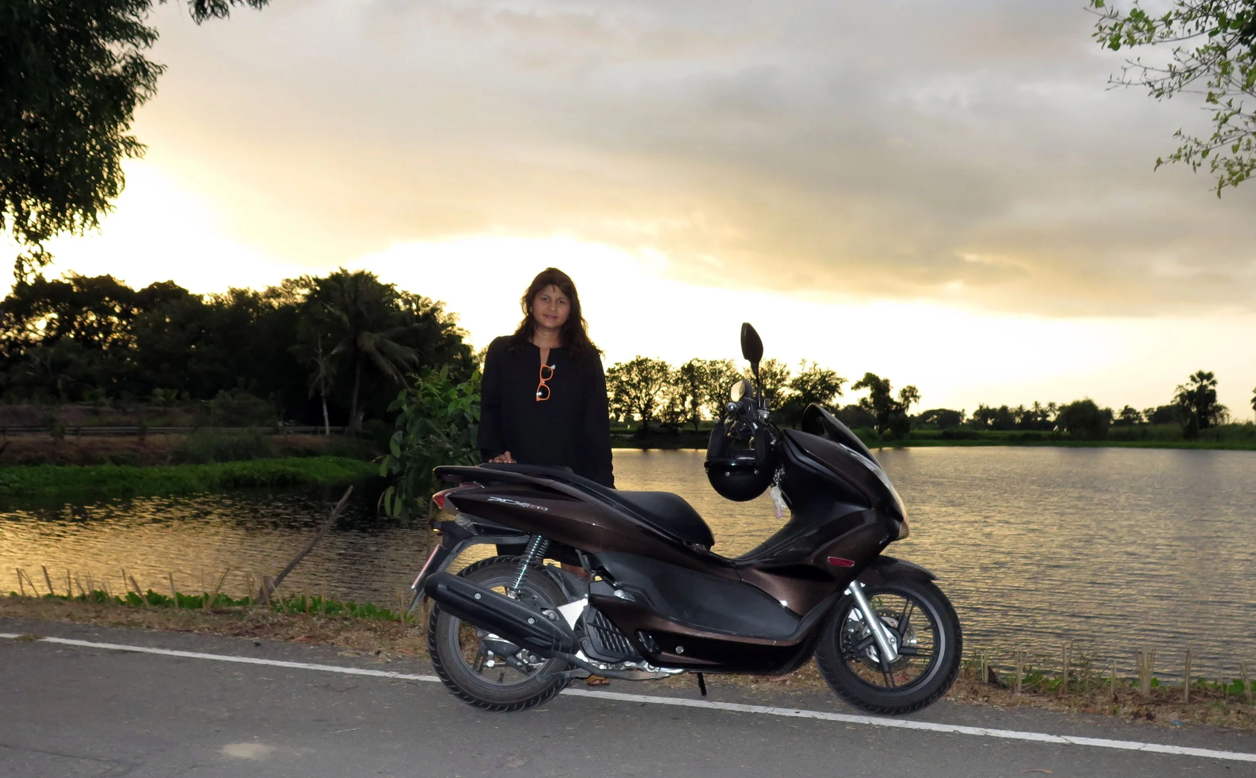 2015 Parties with Friends in Bangkok (76).JPG