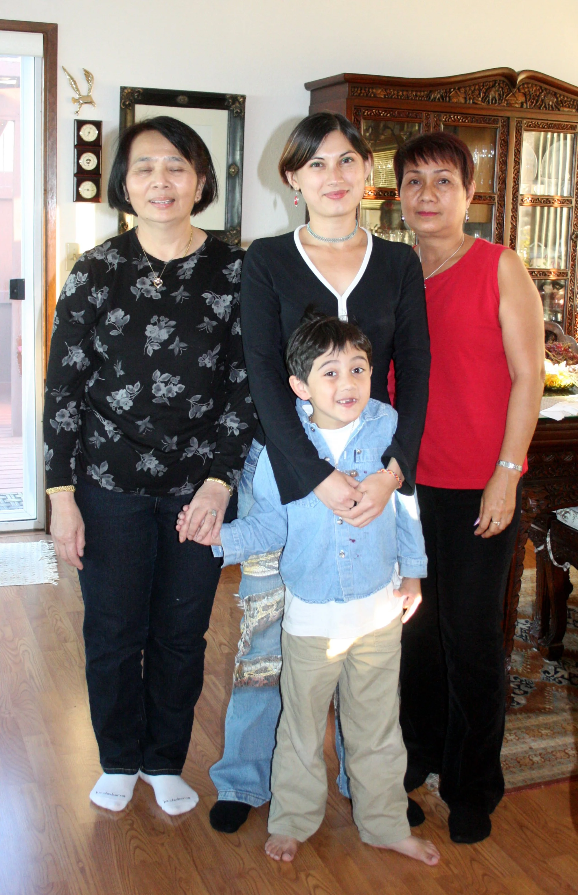 2008-9-28 NOI'S BIRTHDAY PARTY AT TUMI'S (5).JPG