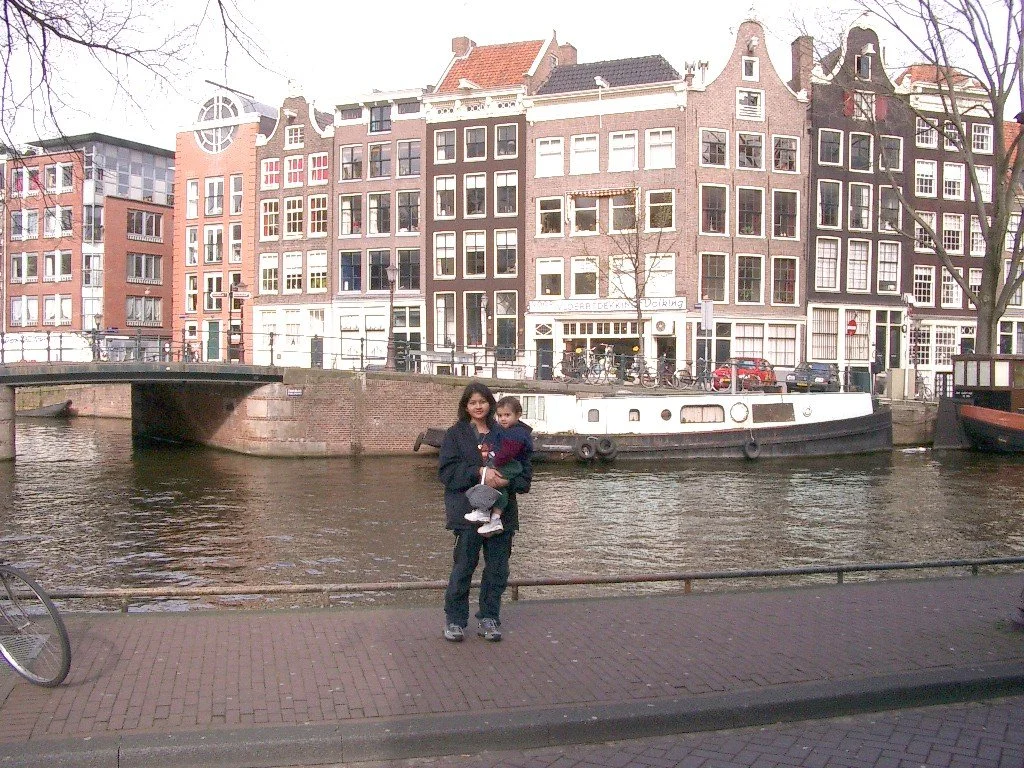 HOLLAND - AMSTERDAM 2004 (8).JPG