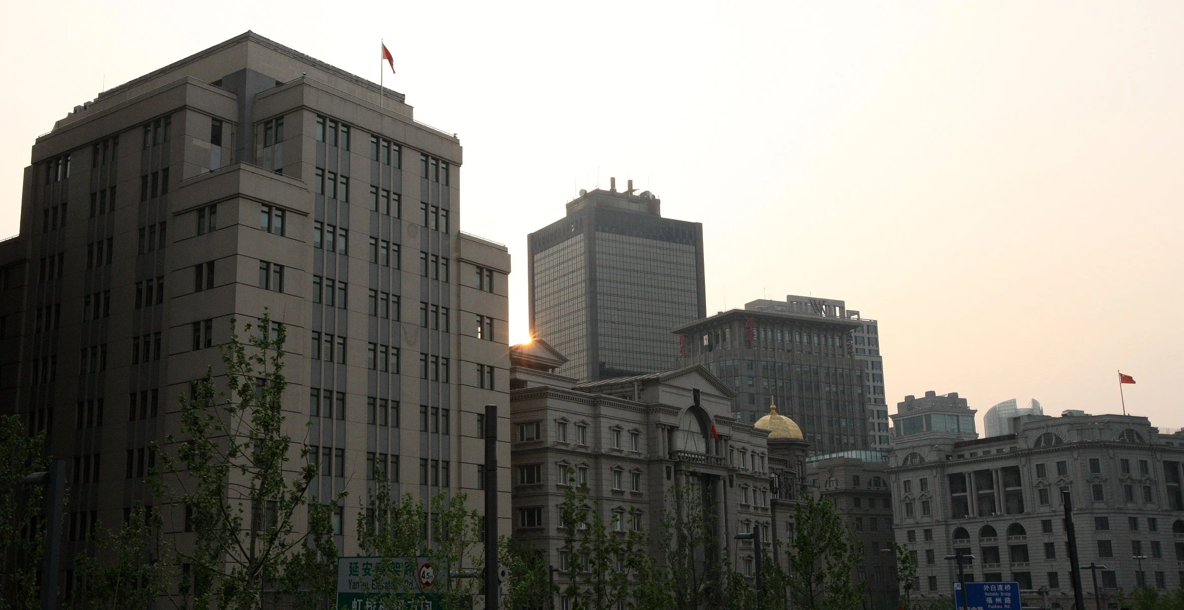 2011-4-29 NIGHT AT SHOOK AT 19 BUND SHANGHAI (37).JPG