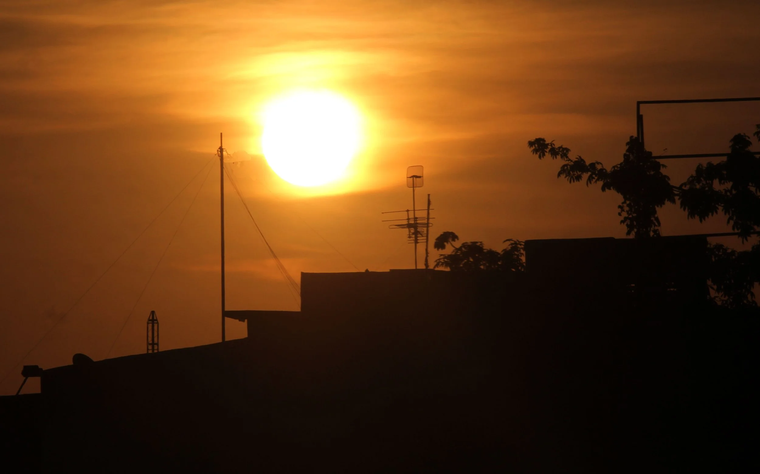 2014 Bangkok Sunset & Moonrise (65).JPG