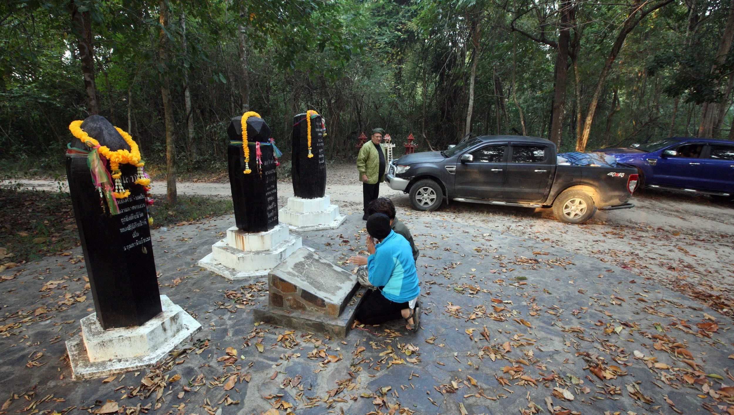 2014 Huai Kha Khaeng Bruce Kekule Trip (140).JPG