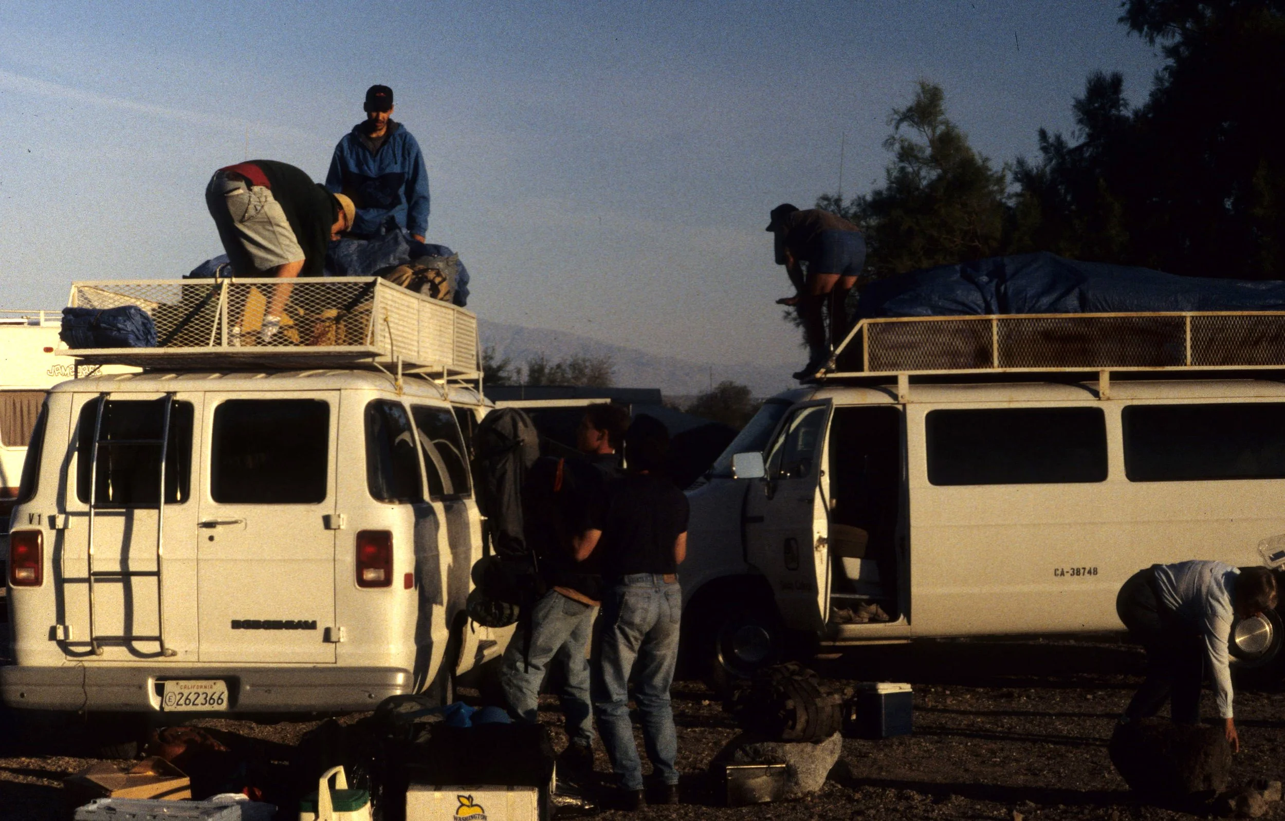 DEATH VALLEY - TRANSPORT (3).jpg